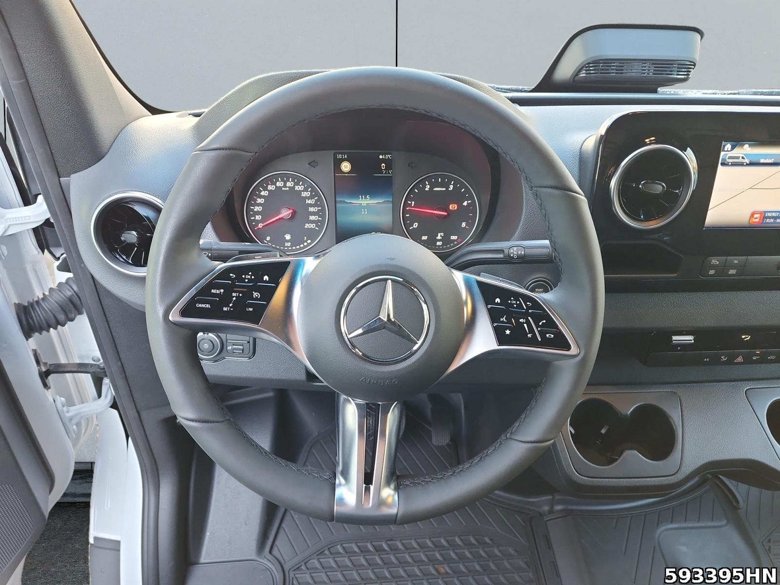 Fahrzeugabbildung Mercedes-Benz Sprinter 319 CDI Kasten PRO*L2H2*LED*Navi*Autom