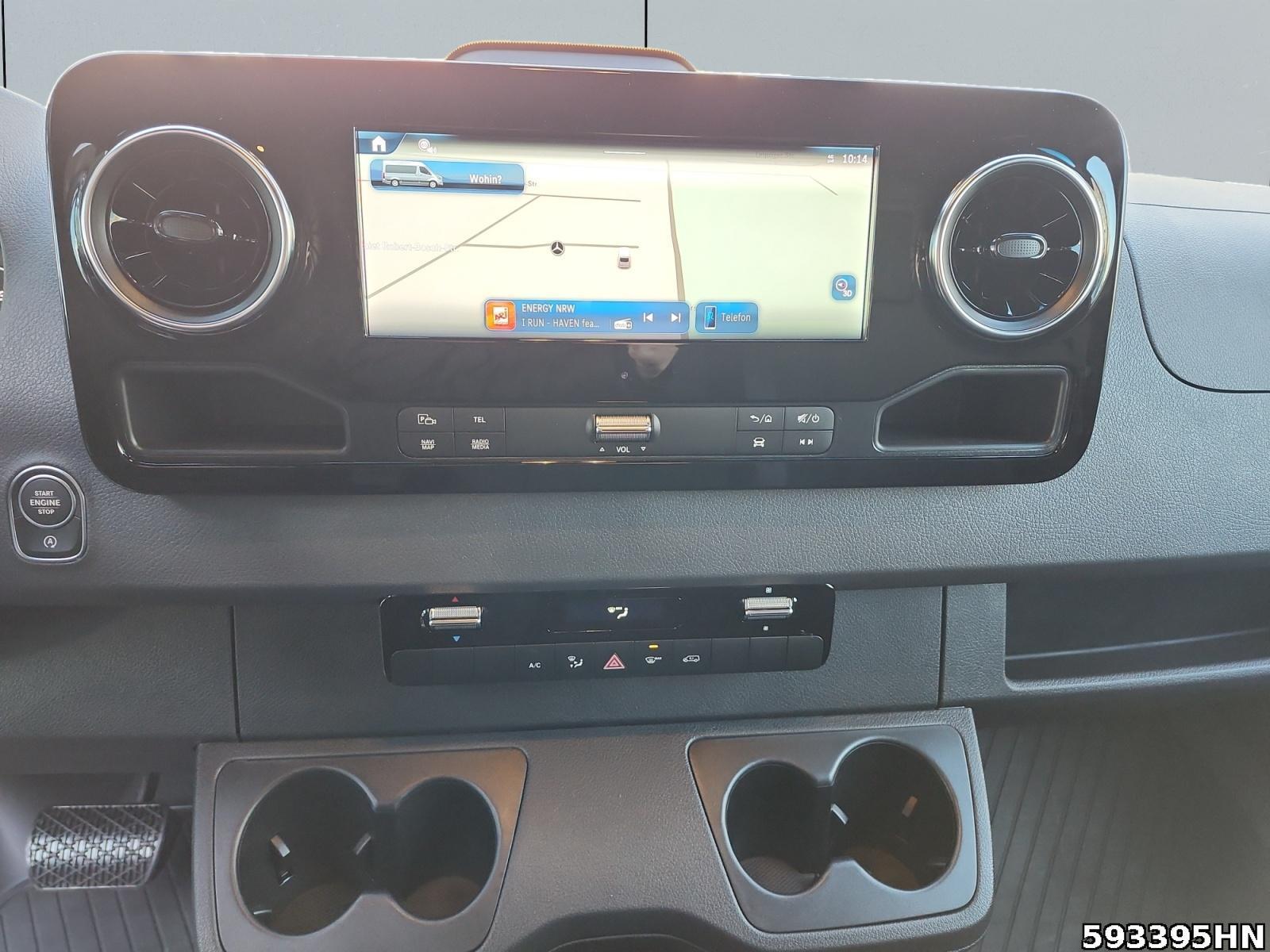 Fahrzeugabbildung Mercedes-Benz Sprinter 319 CDI Kasten PRO*L2H2*LED*Navi*Autom