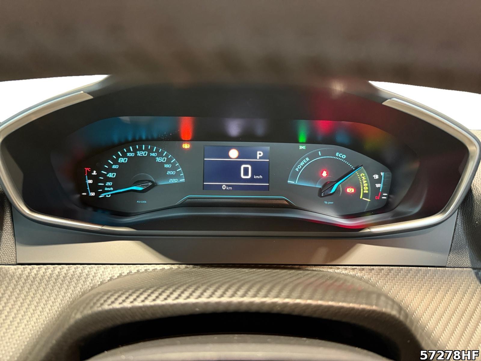 Fahrzeugabbildung Peugeot 2008 Style Hybrid*Caplay*Sitzheizung*