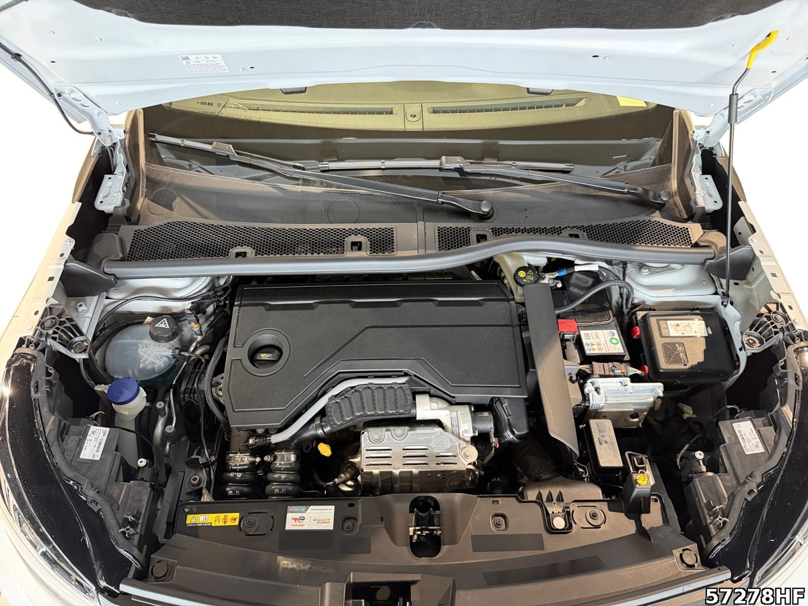 Fahrzeugabbildung Peugeot 2008 Style Hybrid*Caplay*Sitzheizung*