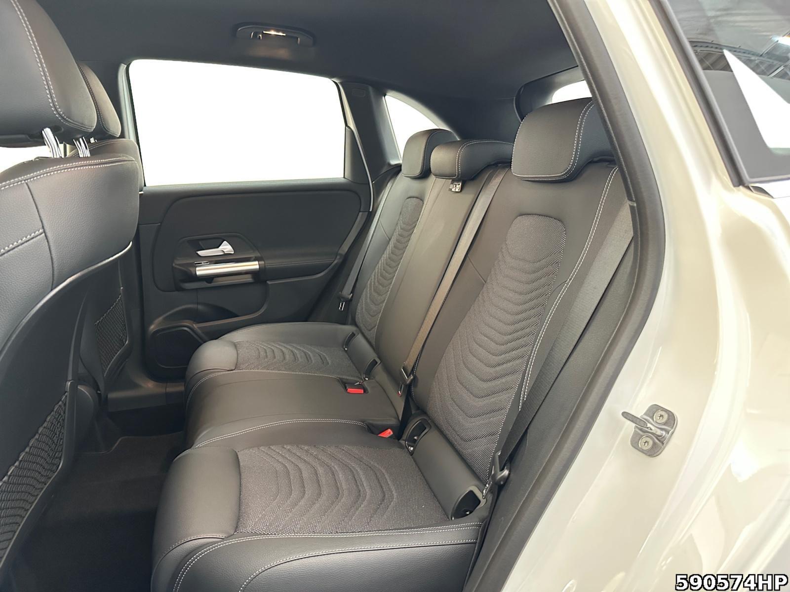 Fahrzeugabbildung Mercedes-Benz B 200 Progressive AHK Kamera CarPlay Lankradhzg