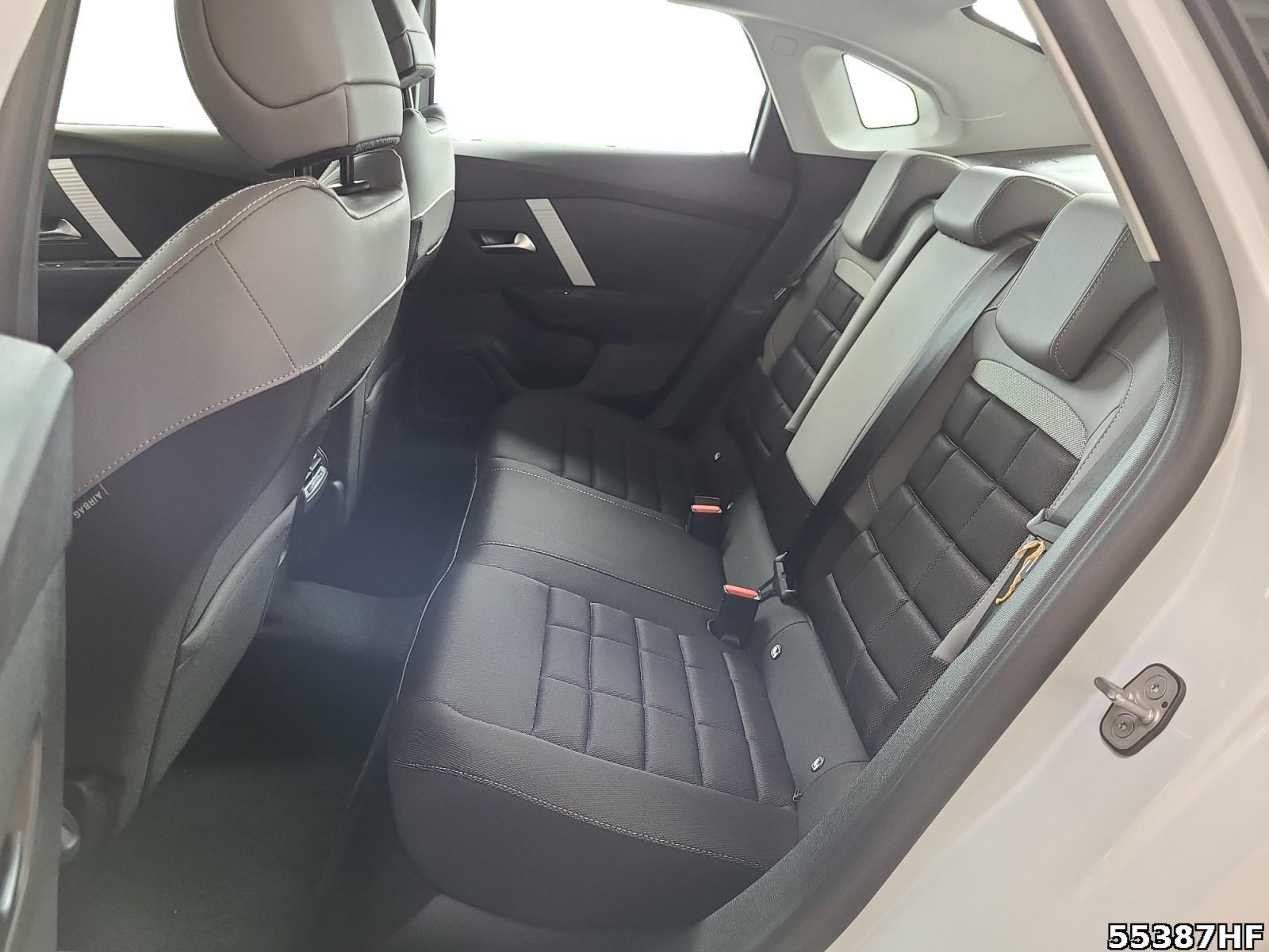 Fahrzeugabbildung Citroën C4 X Verbrenner Plus*Sitzheizung*Carplay*