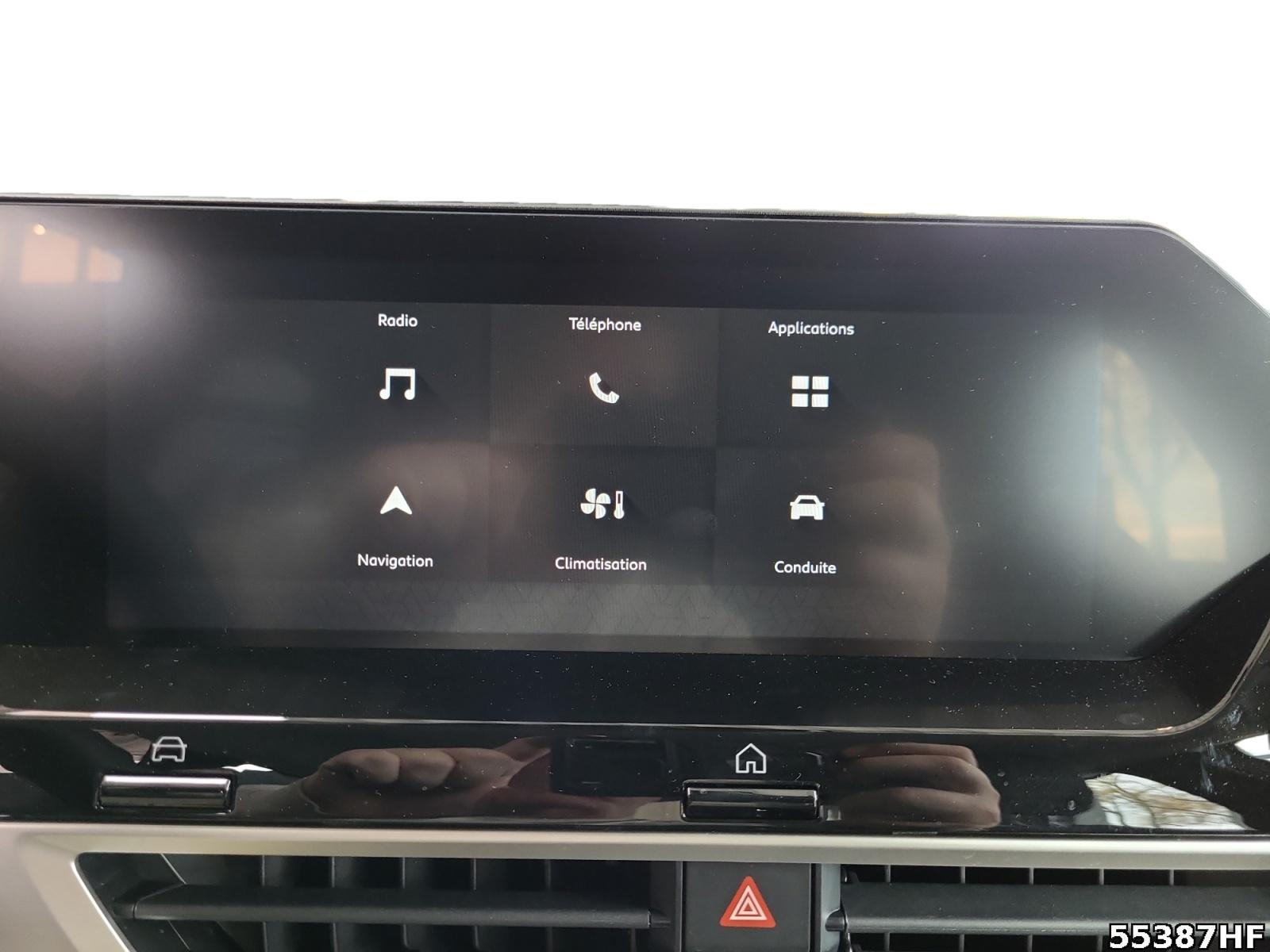 Fahrzeugabbildung Citroën C4 X Verbrenner Plus*Sitzheizung*Carplay*