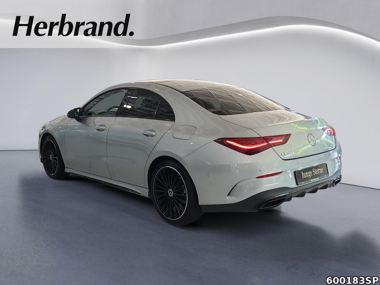 Fahrzeugabbildung Mercedes-Benz CLA 200 AMG
