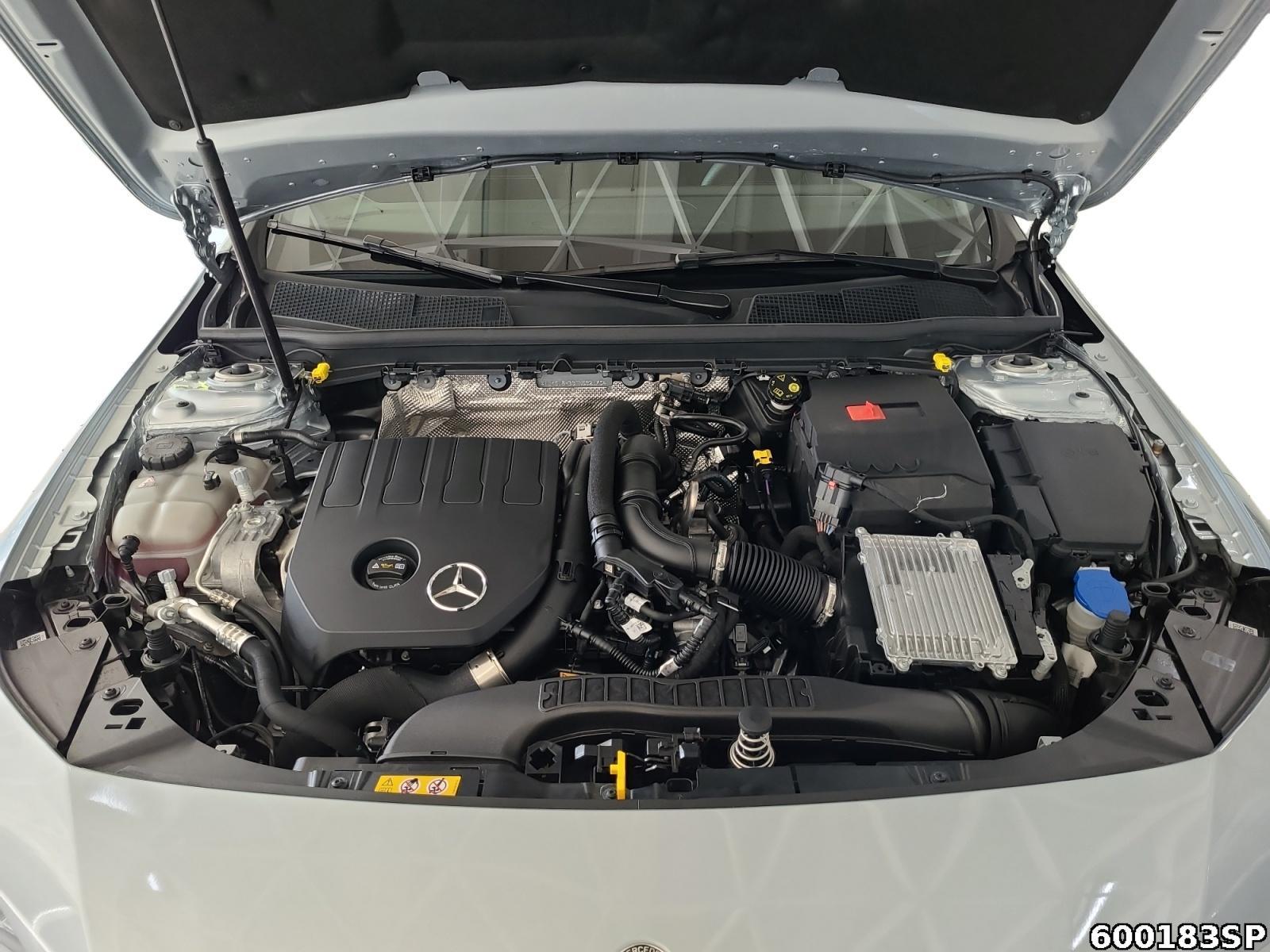 Fahrzeugabbildung Mercedes-Benz CLA 200 AMG