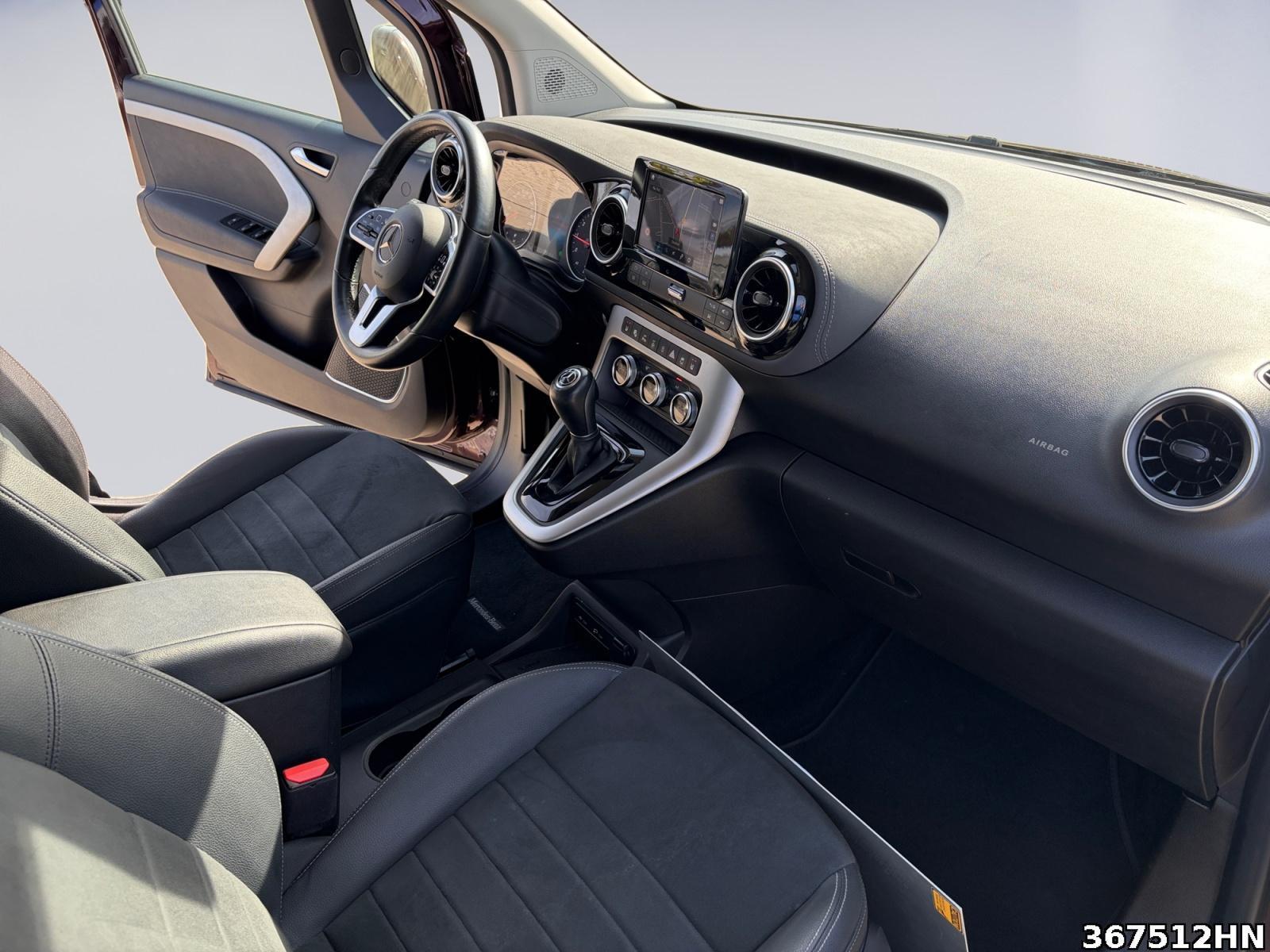 Fahrzeugabbildung Mercedes-Benz T-Klasse 180 *Automatik*LED*MBUX*Leder*Navi*Kamera*