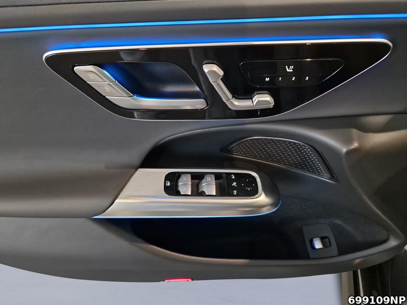Fahrzeugabbildung Mercedes-Benz E 200 T Avantgarde AHK Digital-Light Memory Totw