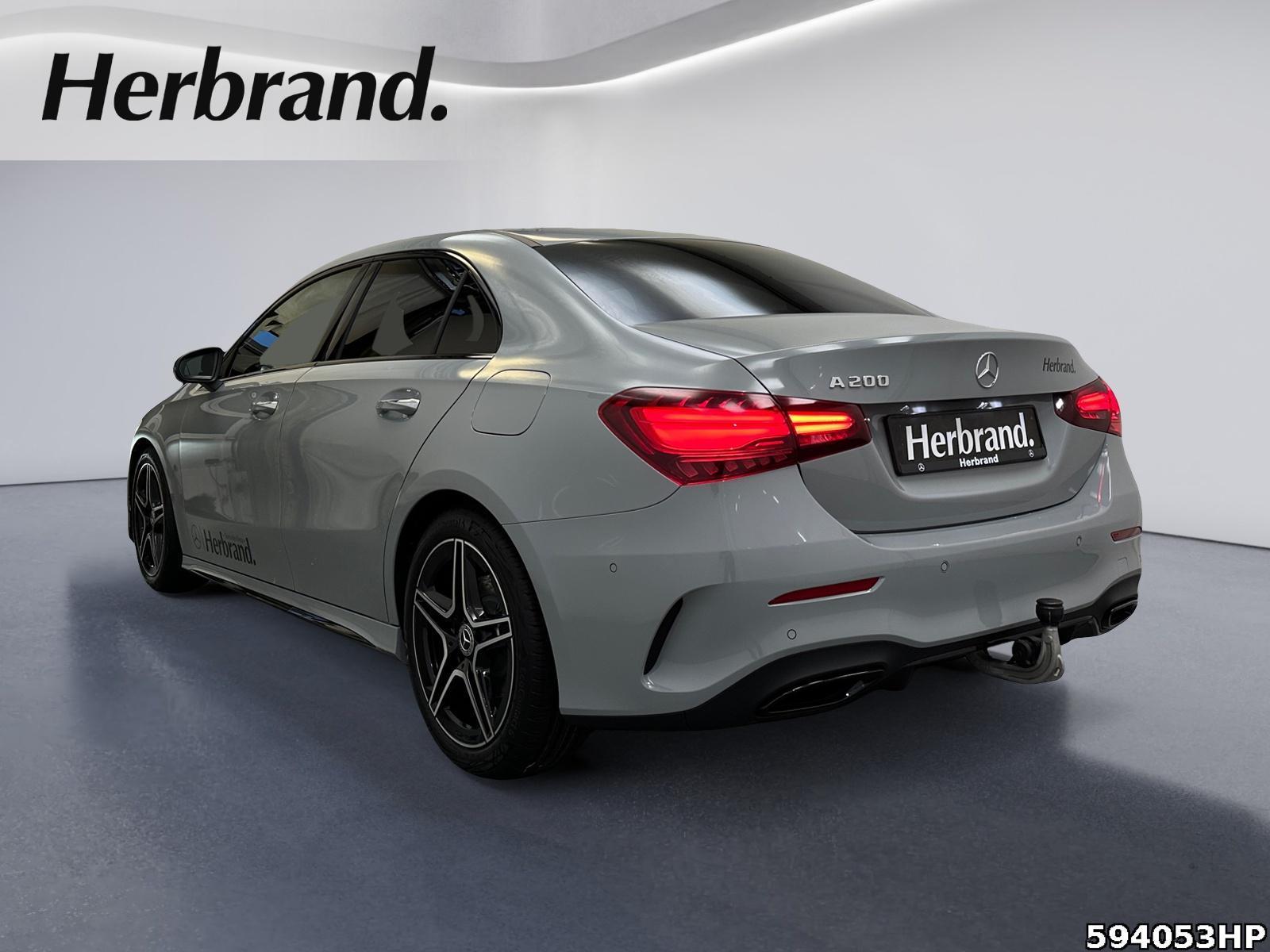 Fahrzeugabbildung Mercedes-Benz A 200 Limousine +AMG+STANDHZG+KAMERA+AHK+NIGHT++