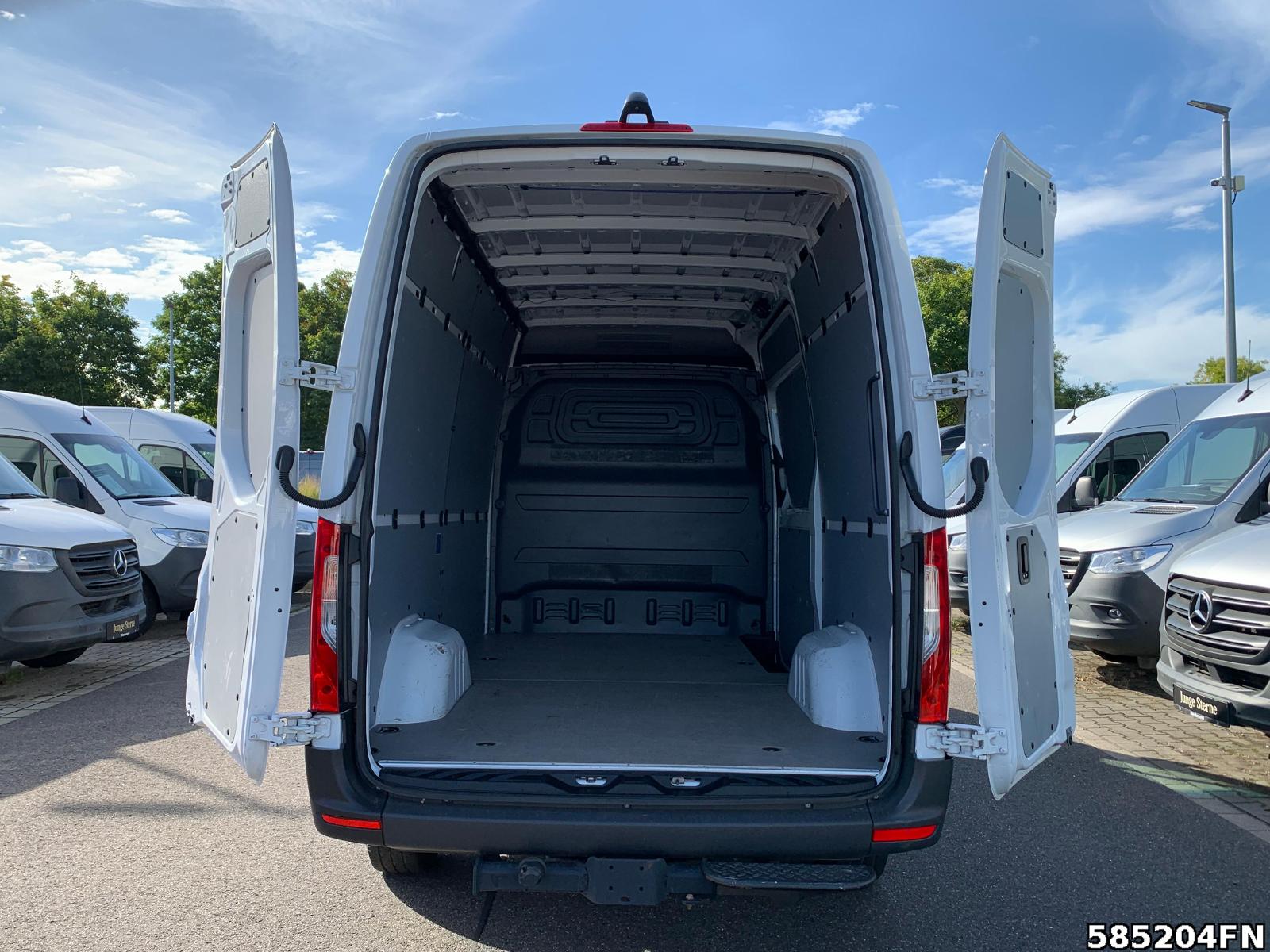 Fahrzeugabbildung Mercedes-Benz Sprinter 317 L2H2 *KLIMA*AUTOMAT*KAMERA*AHK 2,8
