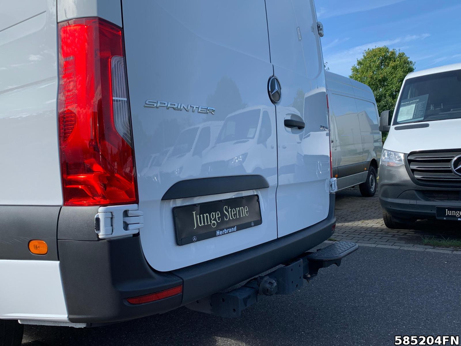 Fahrzeugabbildung Mercedes-Benz Sprinter 317 L2H2 *KLIMA*AUTOMAT*KAMERA*AHK 2,8