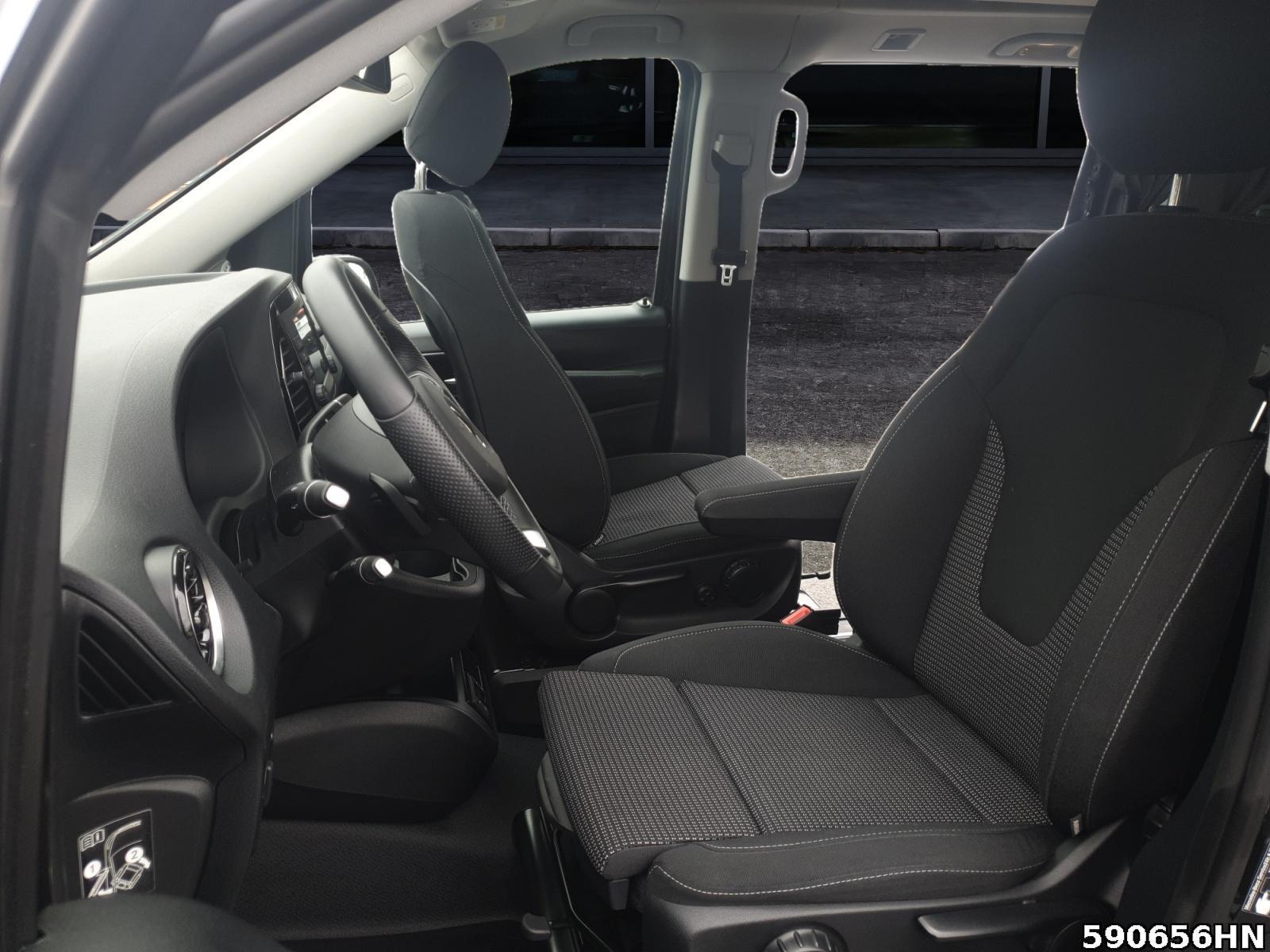 Fahrzeugabbildung Mercedes-Benz V 220 d Marco Polo Activity AHK*Standh*Glasdach