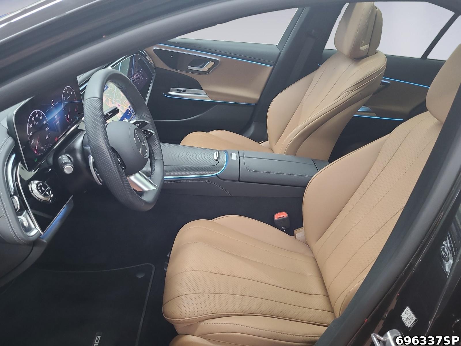 Fahrzeugabbildung Mercedes-Benz E 220 d AMG NIGHT PANO DISTRONIC Superscreen