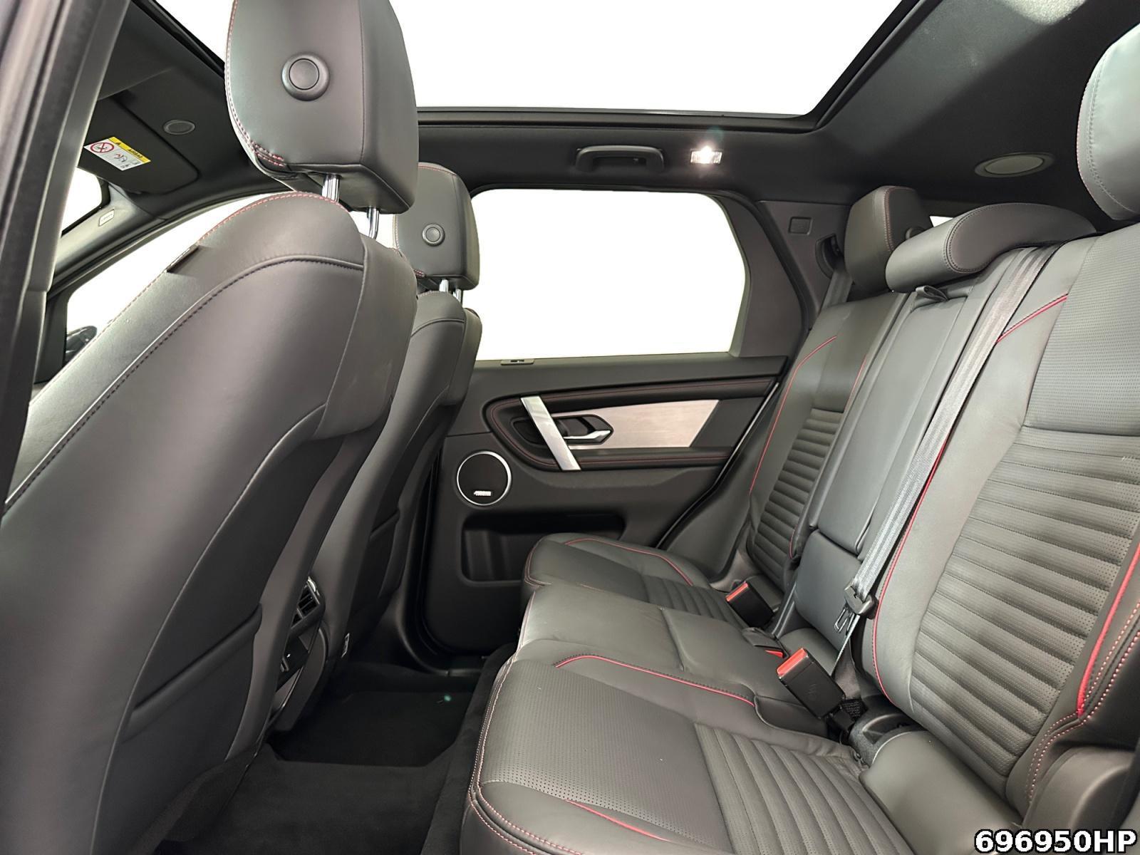 Fahrzeugabbildung Land Rover Discovery Sport AHk Pano Ambiente Kamera
