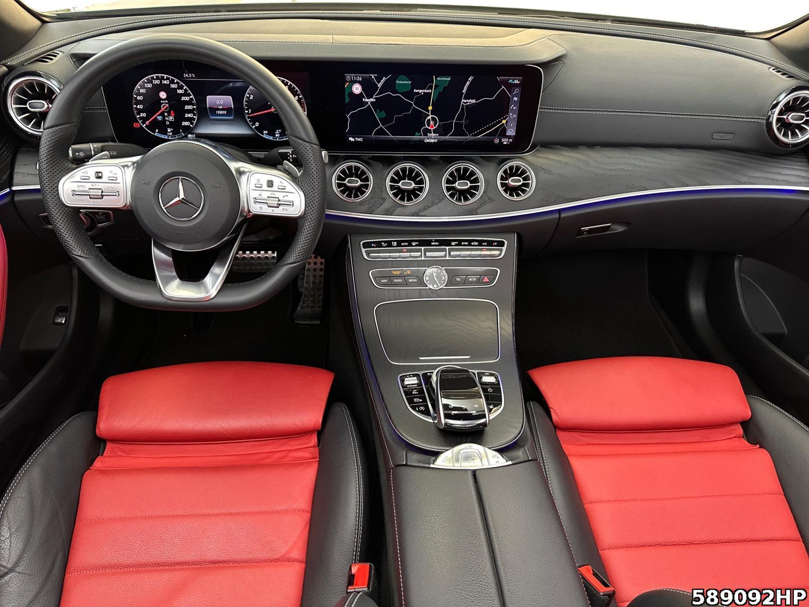 Fahrzeugabbildung Mercedes-Benz E 300 Cabriolet AMG Comand Kamera Distronic LED