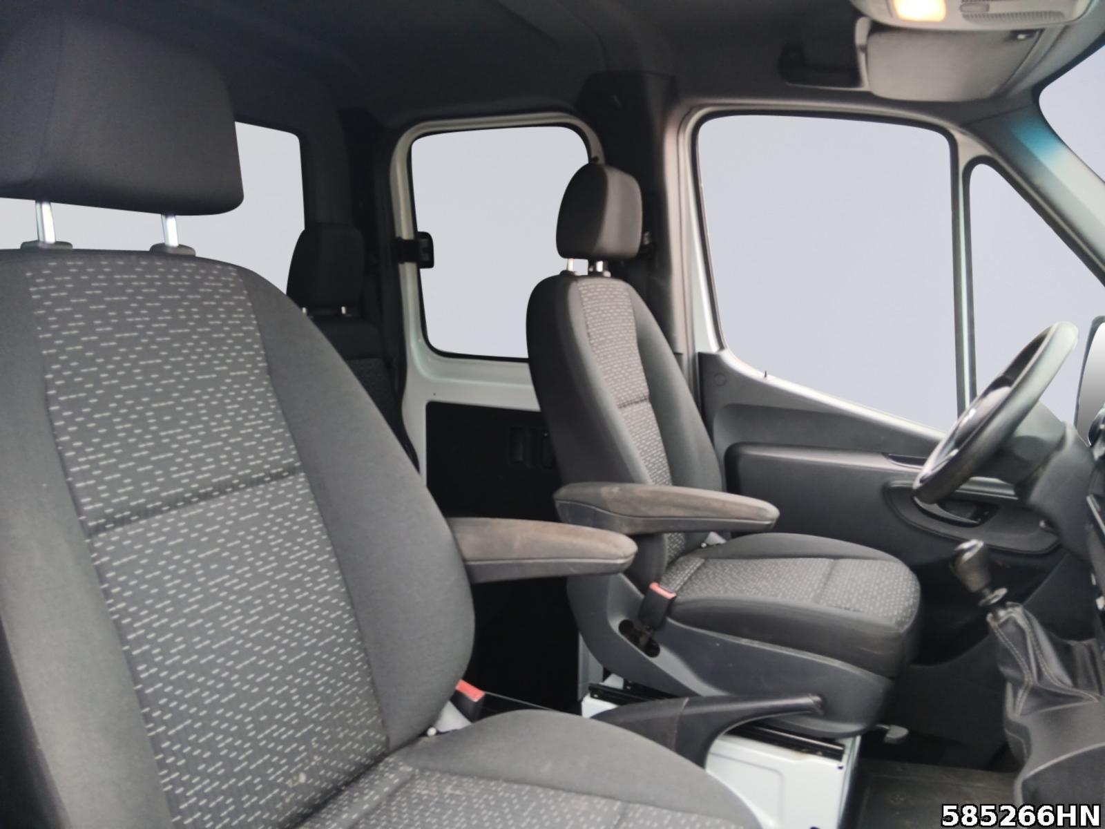 Fahrzeugabbildung Mercedes-Benz Sprinter 314 CDI DOKA Standh*AHK*MBUX*Navi*KLim