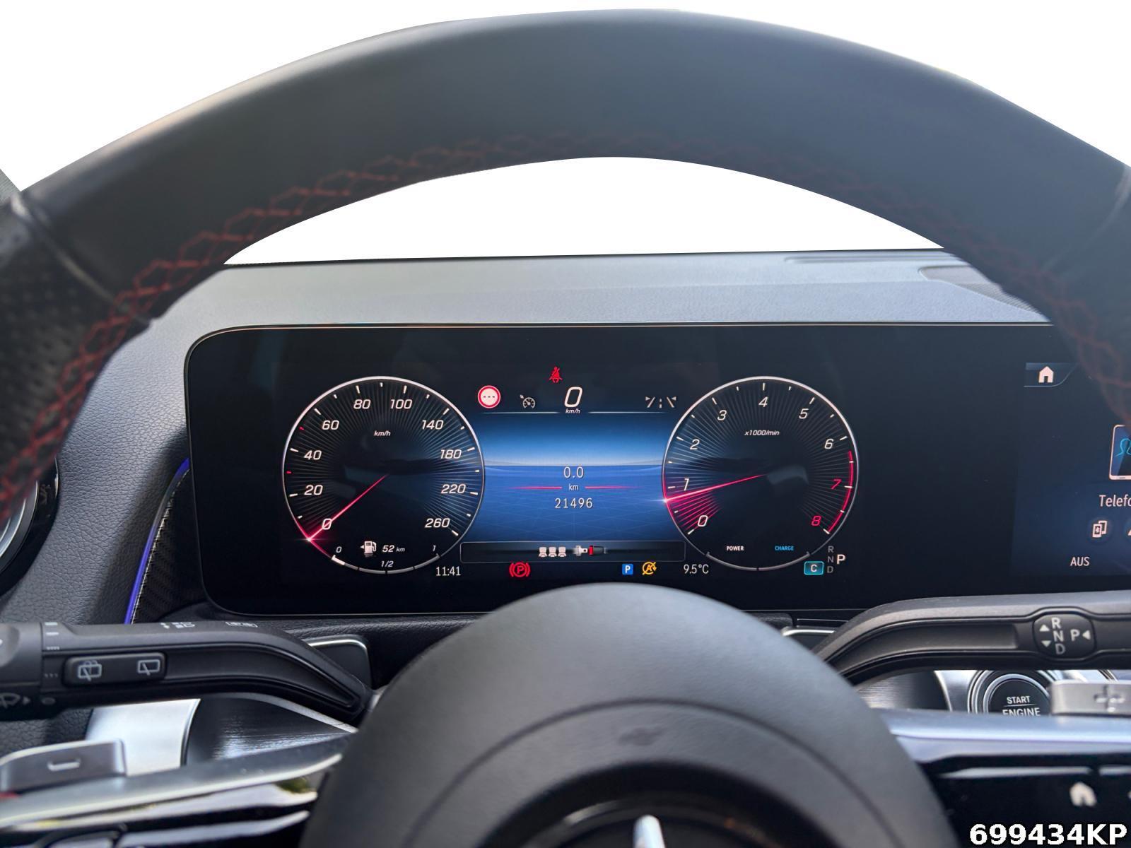 Fahrzeugabbildung Mercedes-Benz GLB 250 4M AMG AHK MULTIBEAM Standhzg KEYLESS