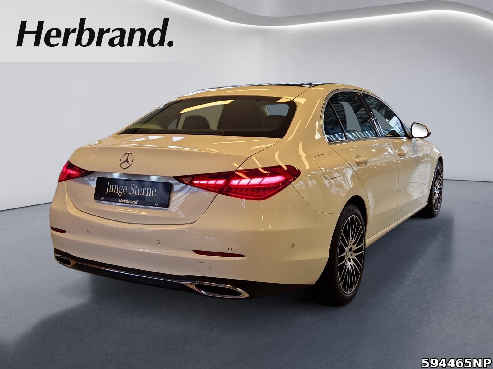 Fahrzeugabbildung Mercedes-Benz C 180 Avantgarde Pano LED Ambiente Kamera Lhz