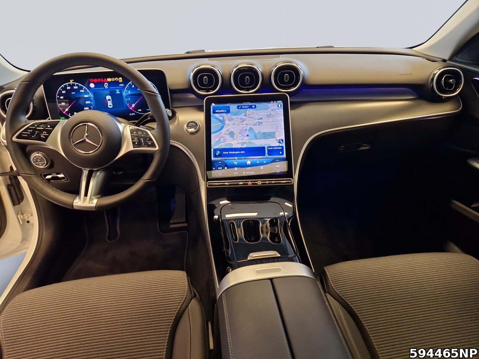 Fahrzeugabbildung Mercedes-Benz C 180 Avantgarde Pano LED Ambiente Kamera Lhz