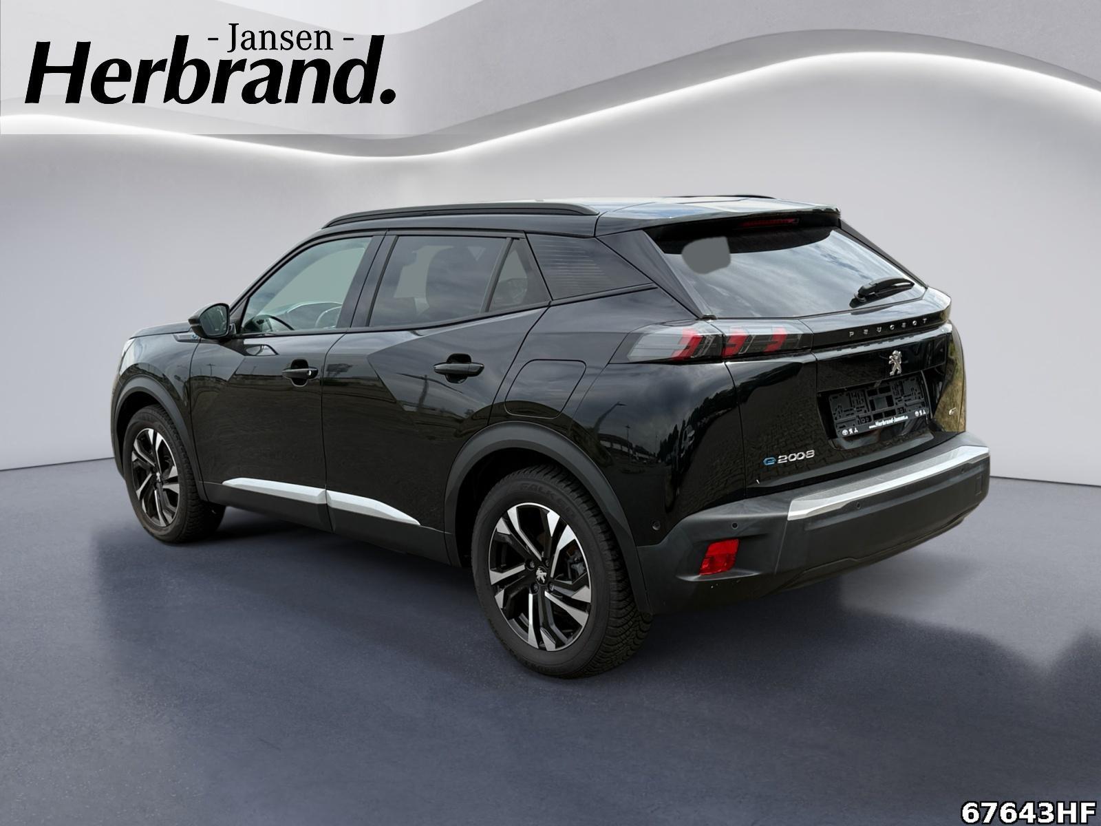 Fahrzeugabbildung Peugeot 2008 GT