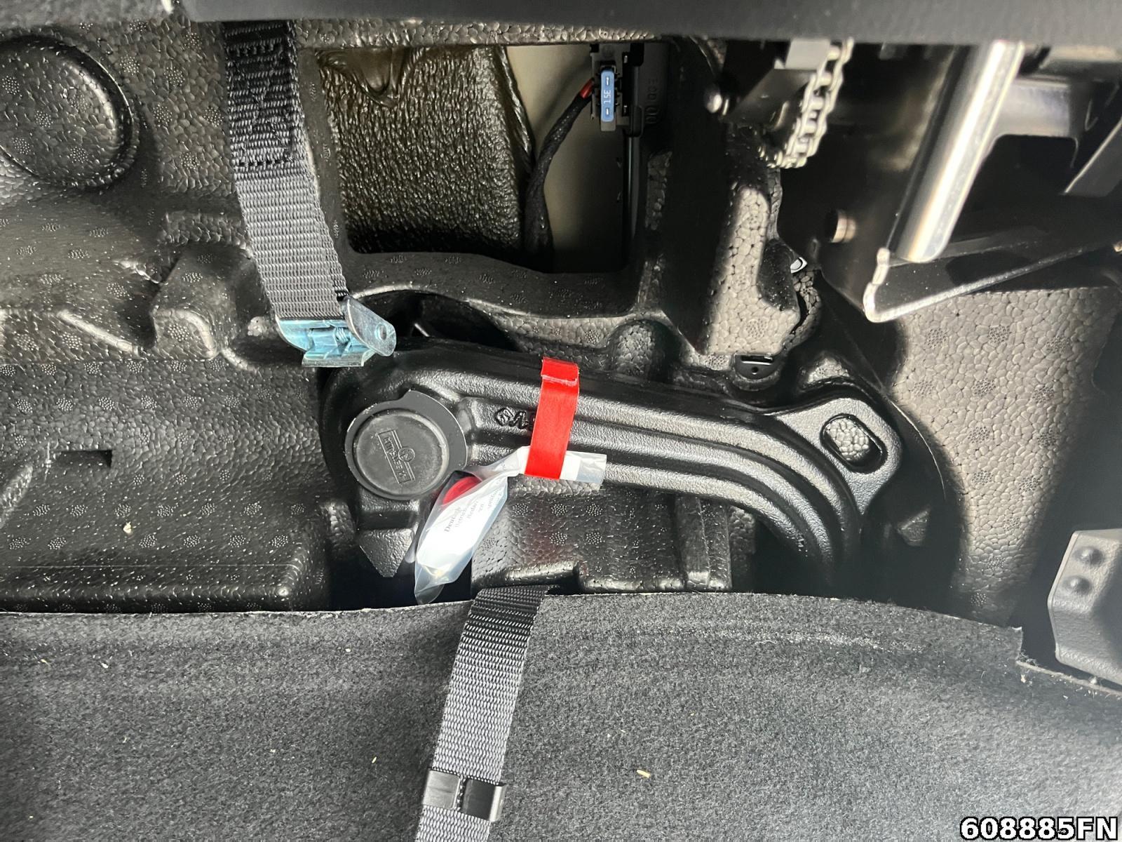 Fahrzeugabbildung Mercedes-Benz V 300 300 EMP 4X2 3200