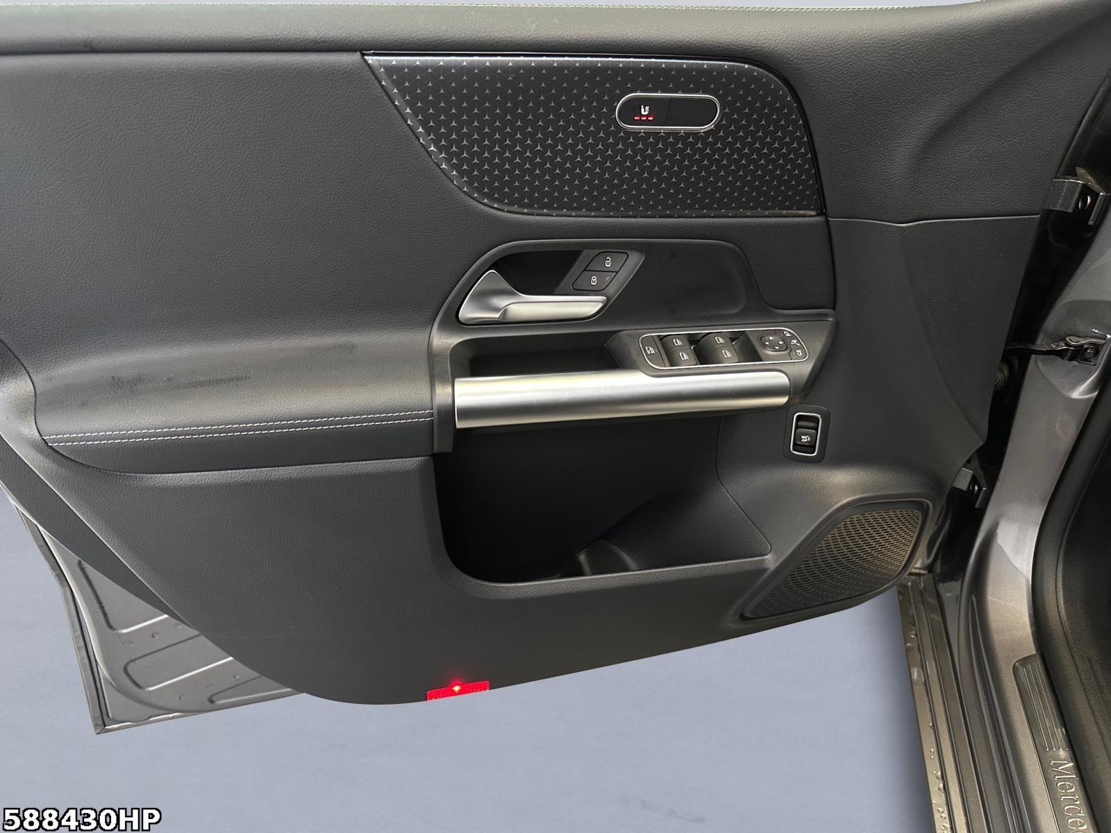 Fahrzeugabbildung Mercedes-Benz B 180 Progressive Panorama AHK Rückfahrkamera