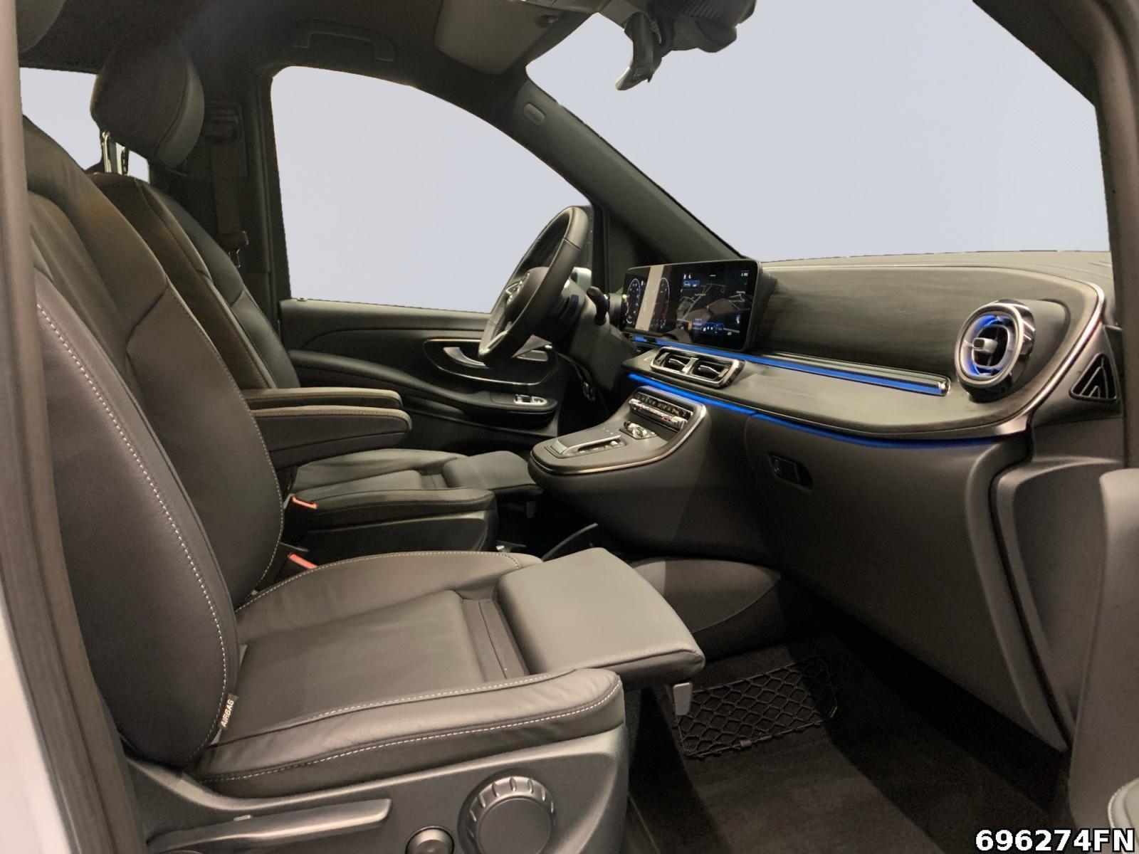 Fahrzeugabbildung Mercedes-Benz V 300 AVG/L *BURMESTER*AHK*360° KAM*7 SITZE*UVM