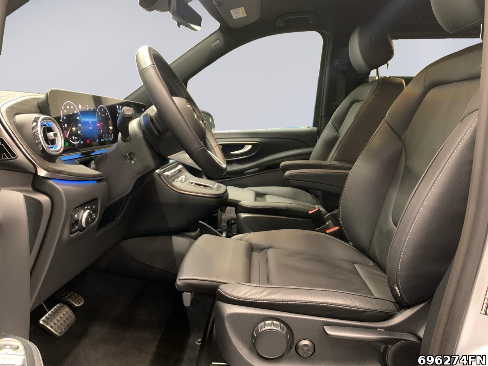 Fahrzeugabbildung Mercedes-Benz V 300 AVG/L *BURMESTER*AHK*360° KAM*7 SITZE*UVM