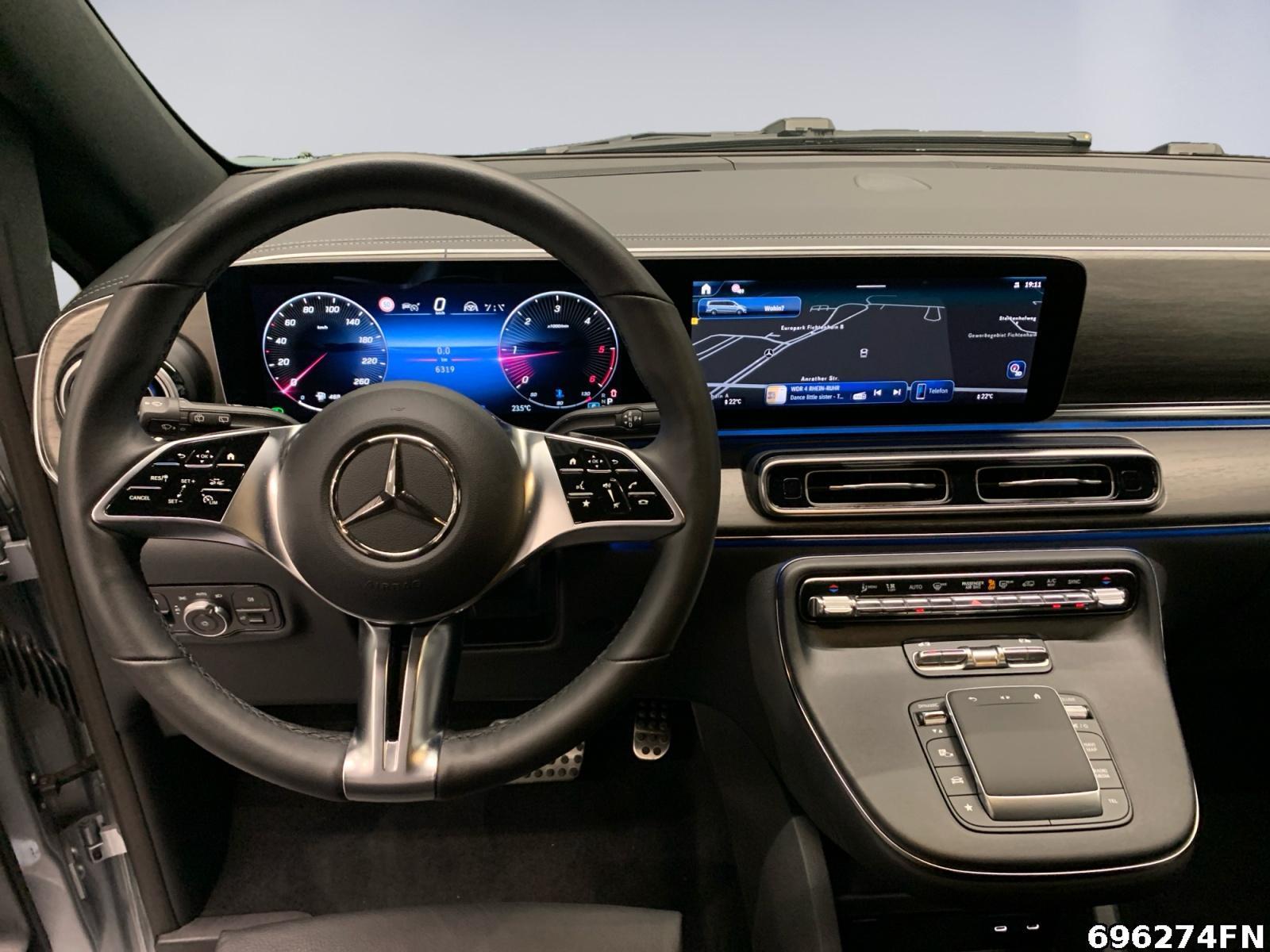 Fahrzeugabbildung Mercedes-Benz V 300 AVG/L *BURMESTER*AHK*360° KAM*7 SITZE*UVM