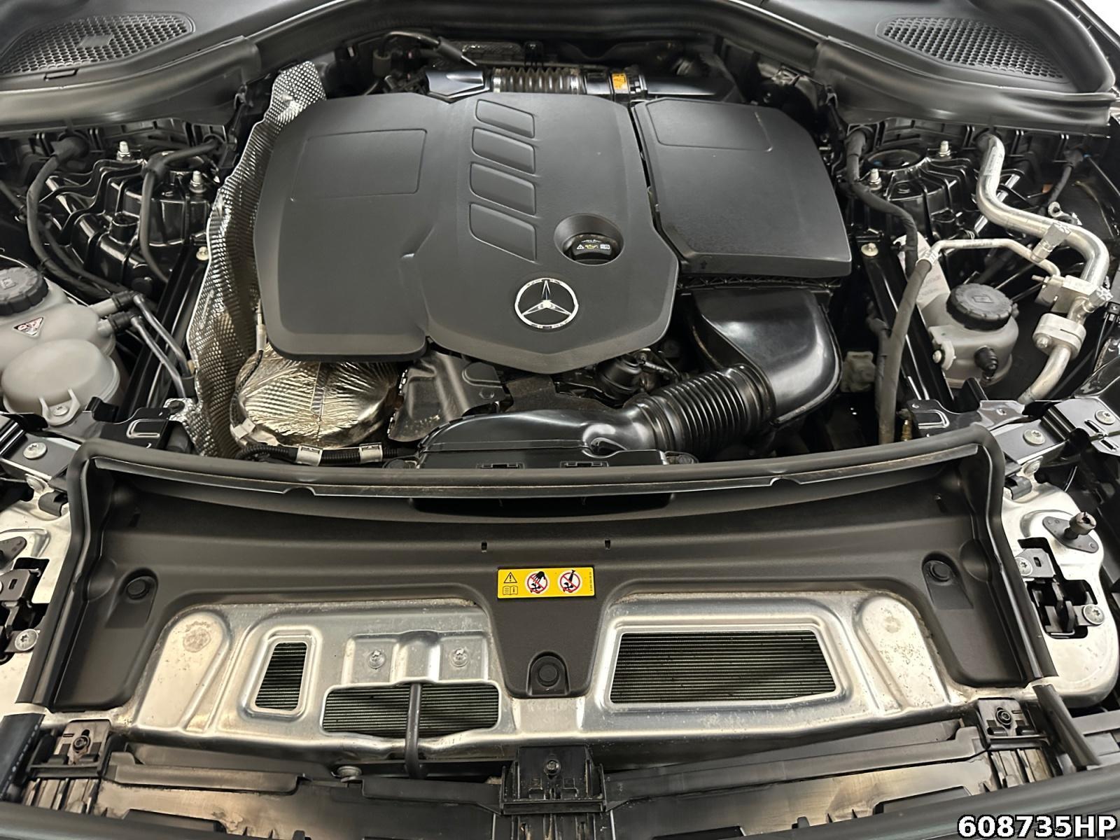 Fahrzeugabbildung Mercedes-Benz GLC 220 d AMG Night AHK Kamera Ambiente DAB