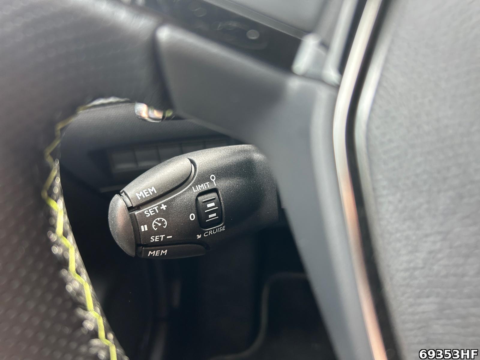Fahrzeugabbildung Peugeot 208