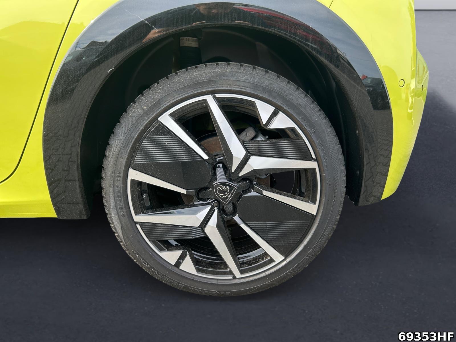 Fahrzeugabbildung Peugeot 208