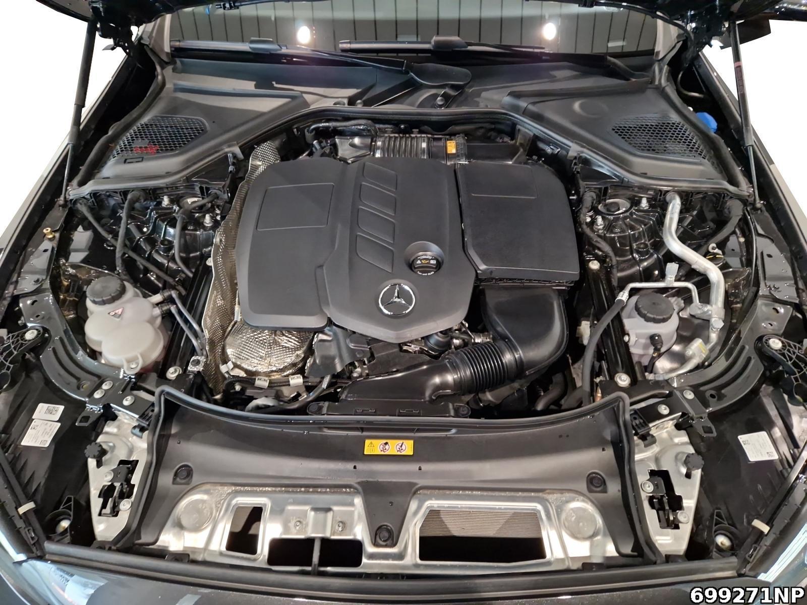 Fahrzeugabbildung Mercedes-Benz E 220 d T Avantgarde AHK DISTRONIC LED Ambiente
