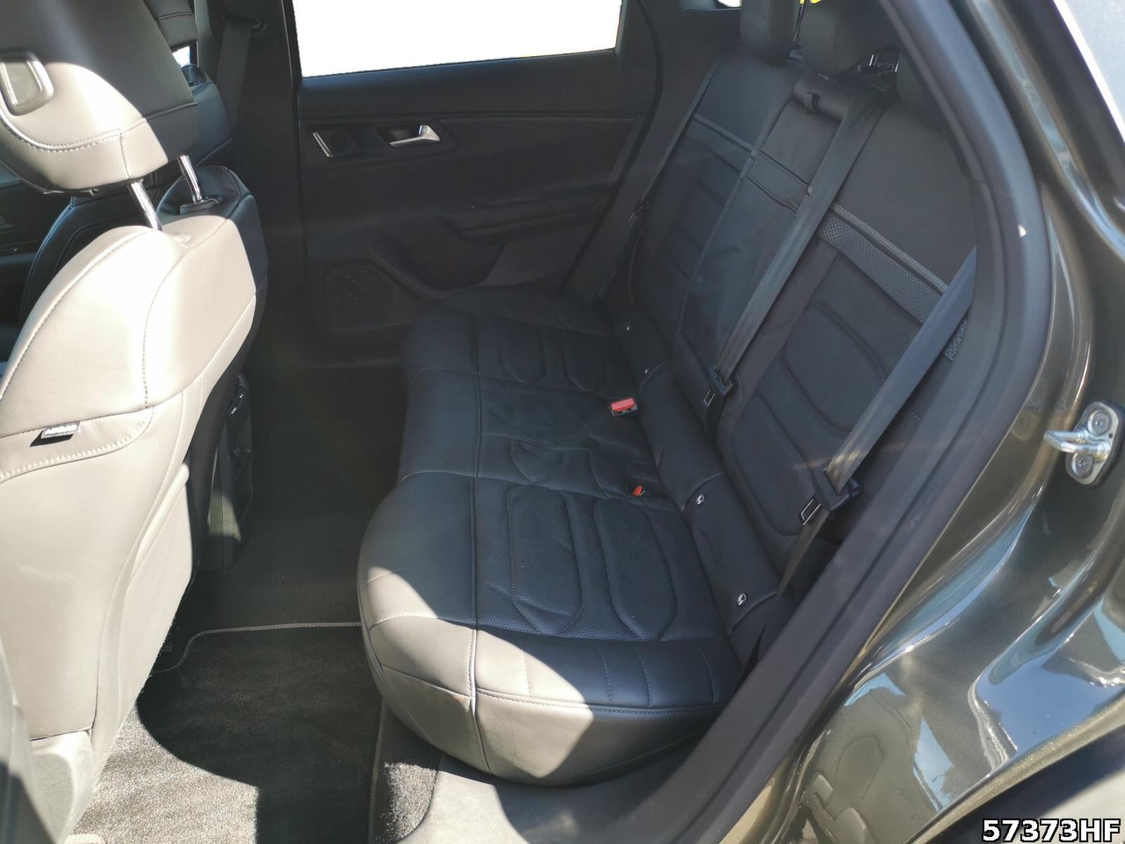 Fahrzeugabbildung Citroën C5 X Shine