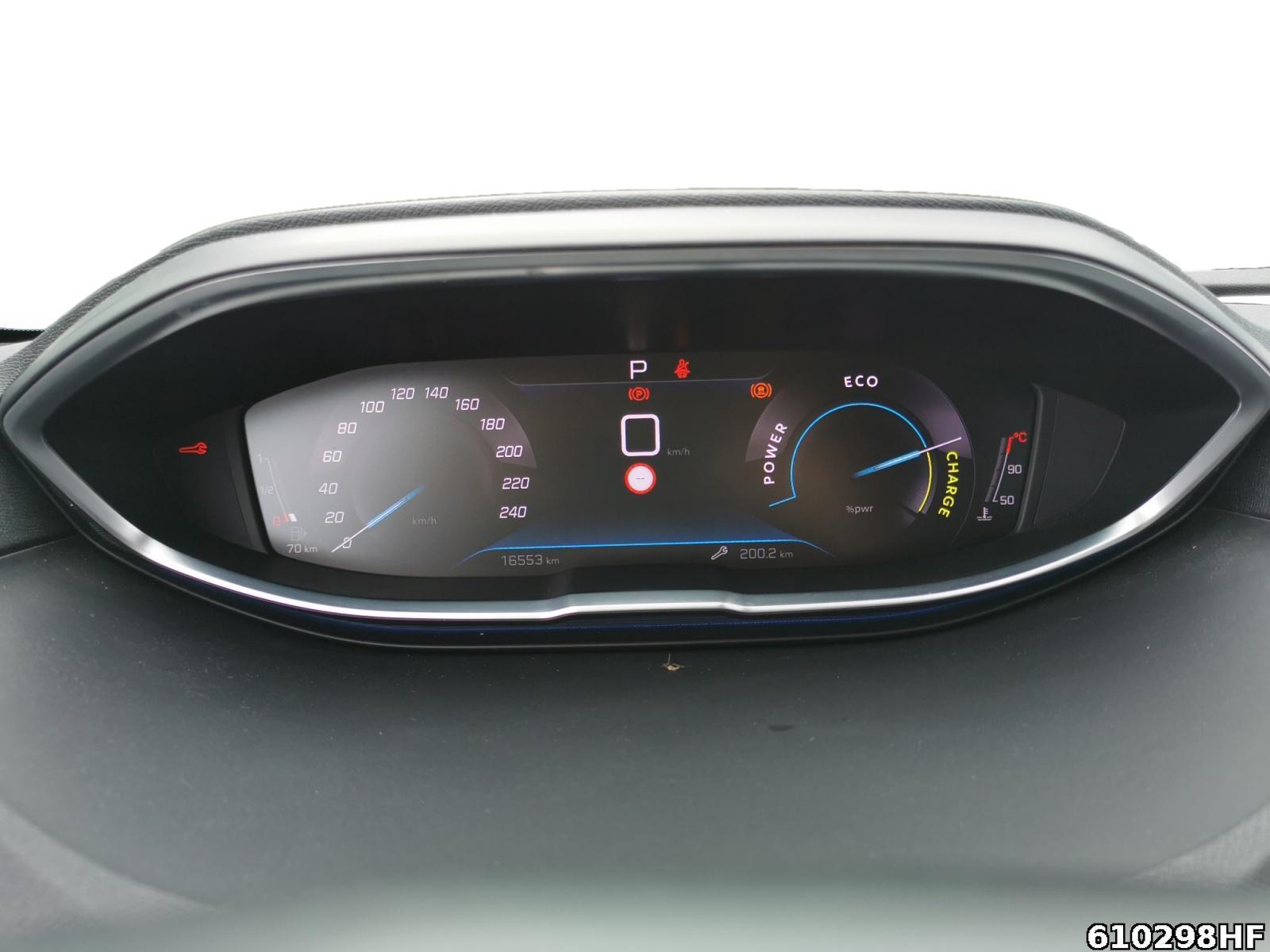 Fahrzeugabbildung Peugeot 3008 1.2 Hybrid 136 GT **SHZ**LED**CARPLAY