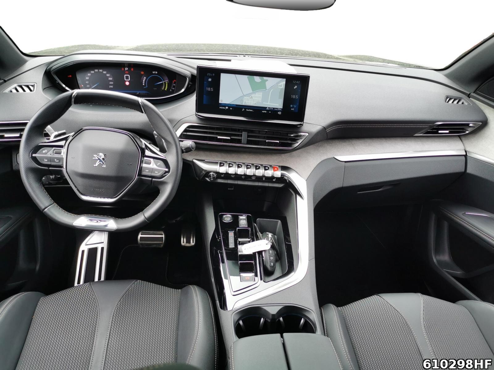 Fahrzeugabbildung Peugeot 3008 1.2 Hybrid 136 GT **SHZ**LED**CARPLAY