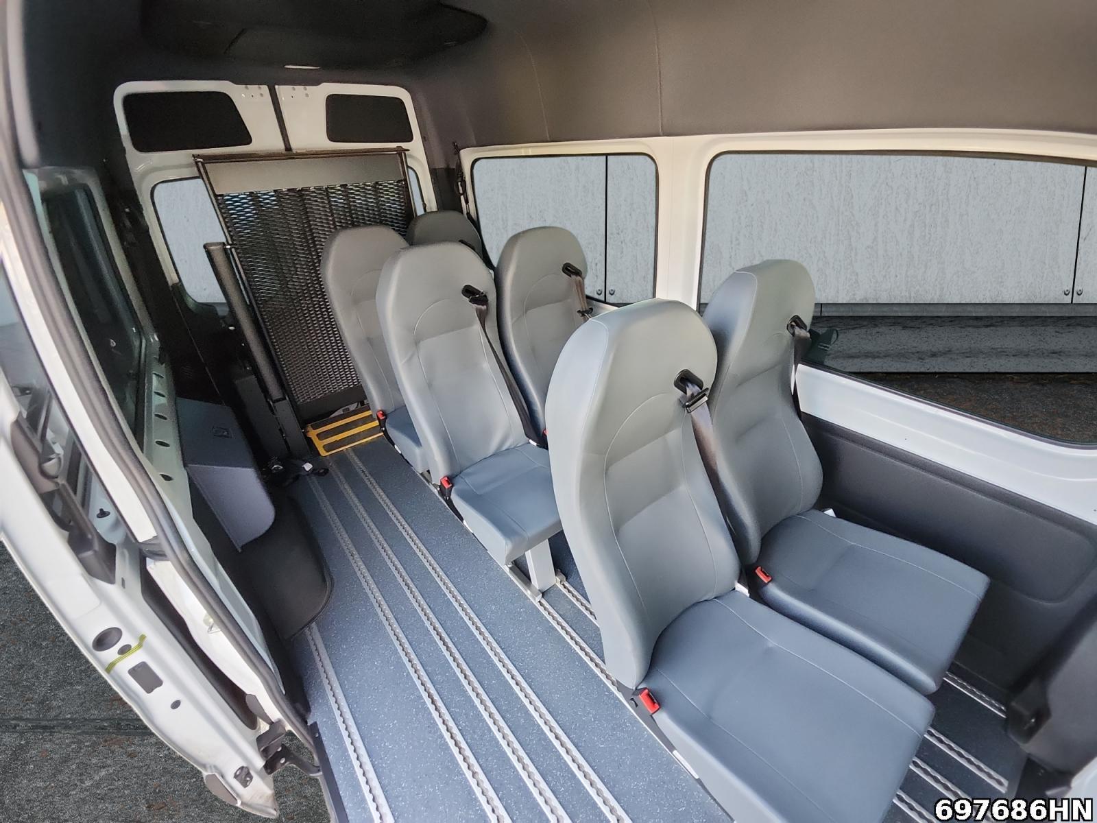 Fahrzeugabbildung Mercedes-Benz Sprinter 317 CDI Tourer*L2H2*8-SitzerAMF Bühne*