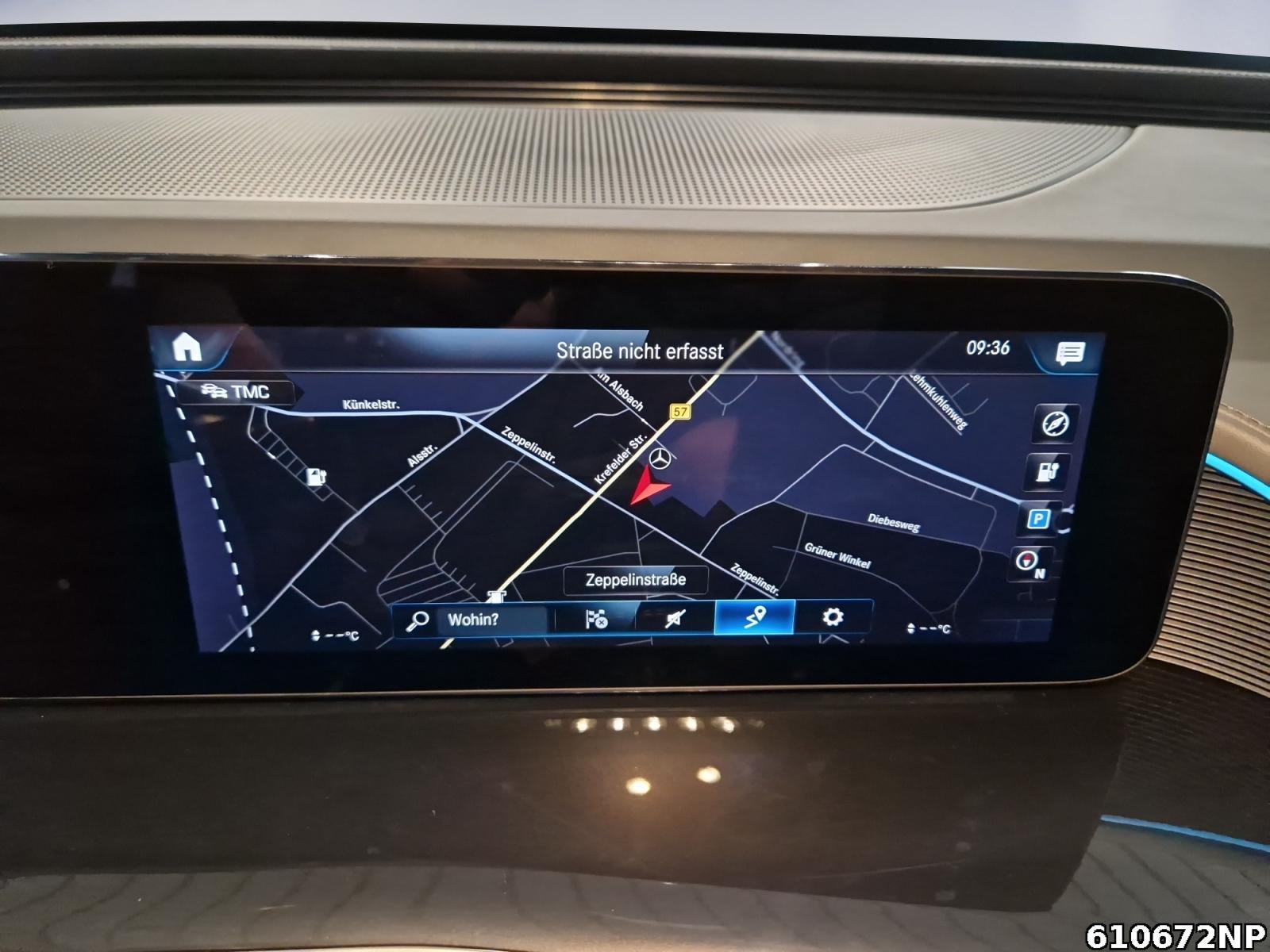 Fahrzeugabbildung Mercedes-Benz EQC 4M AMG 360° Distronic Mutlibeam Memory