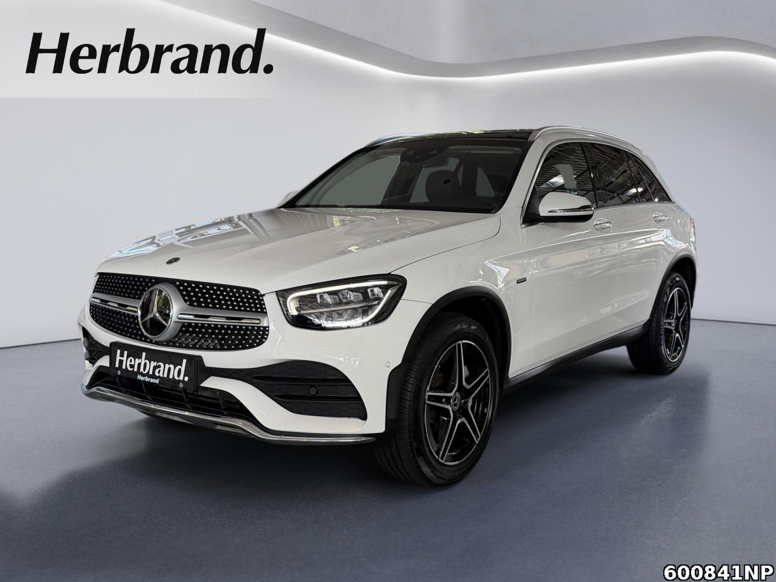 Mercedes-Benz GLC 300 e 4M AMG Line Panorama Distronic Kamera