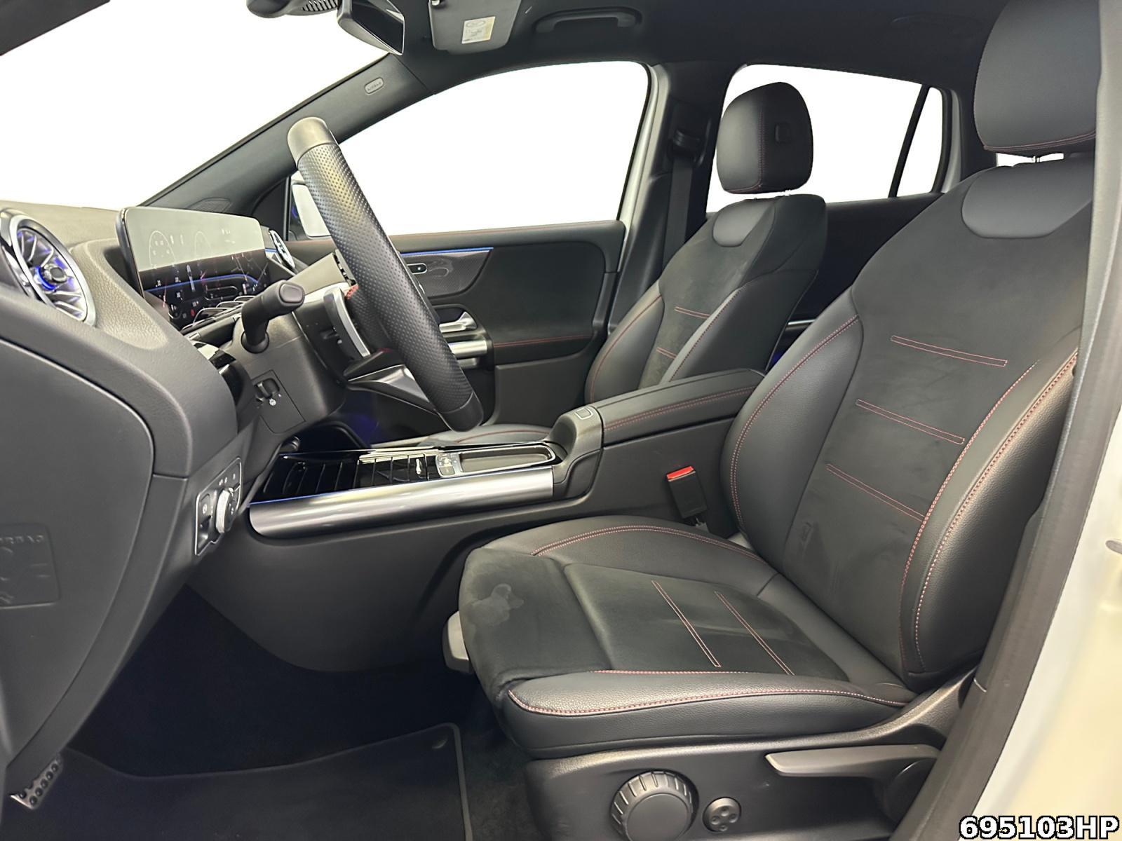 Fahrzeugabbildung Mercedes-Benz GLA 220 4M AMG Night AHK LED EASYPACK KEYLESS