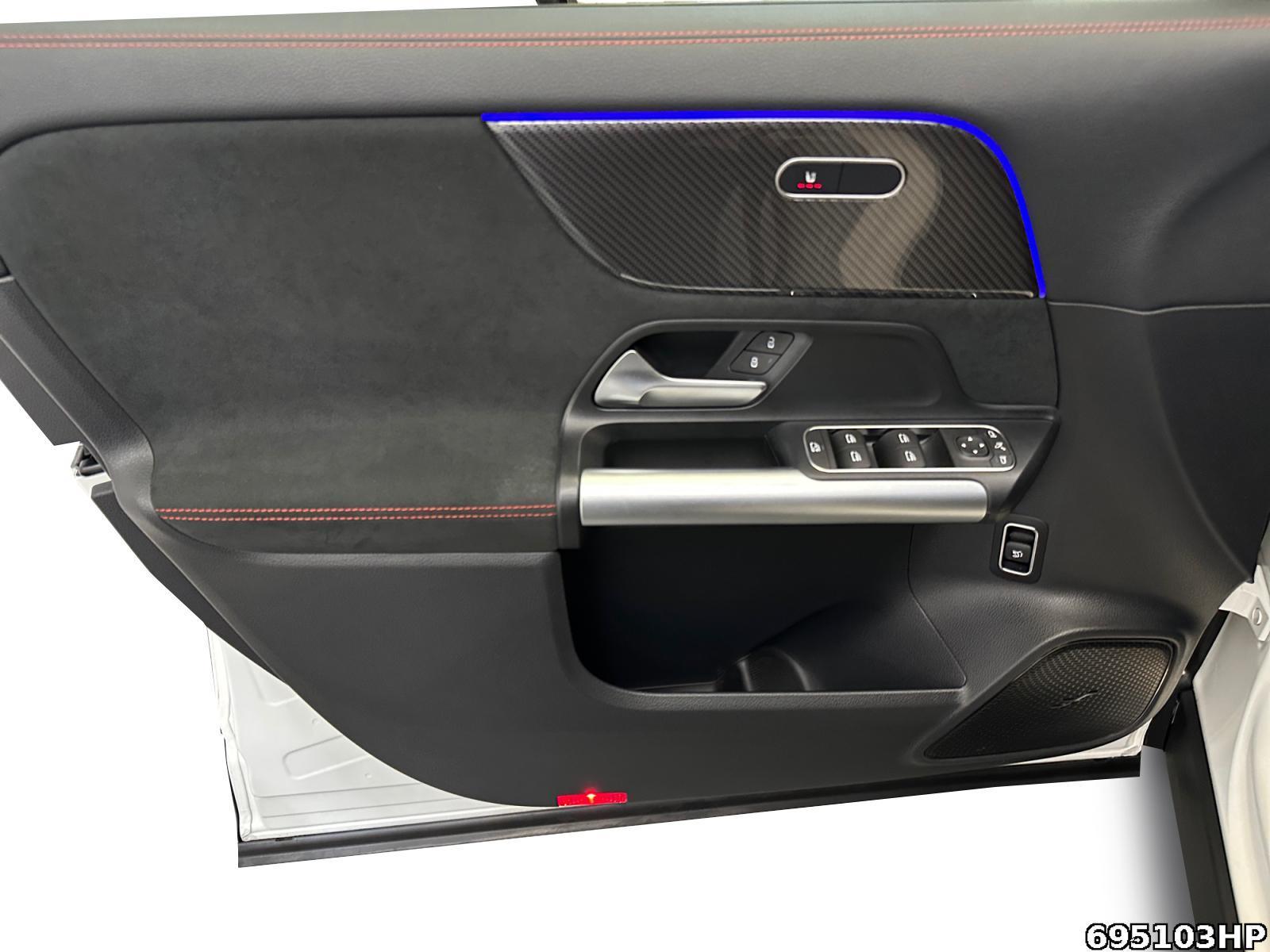 Fahrzeugabbildung Mercedes-Benz GLA 220 4M AMG Night AHK LED EASYPACK KEYLESS