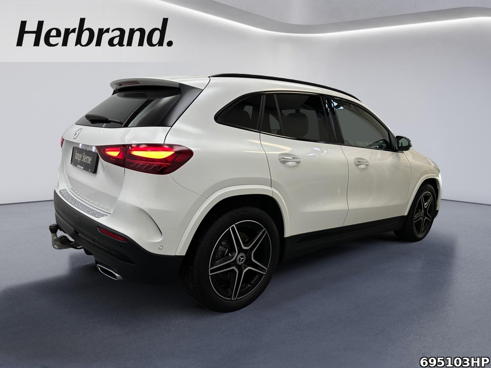Fahrzeugabbildung Mercedes-Benz GLA 220 4M AMG Night AHK LED EASYPACK KEYLESS