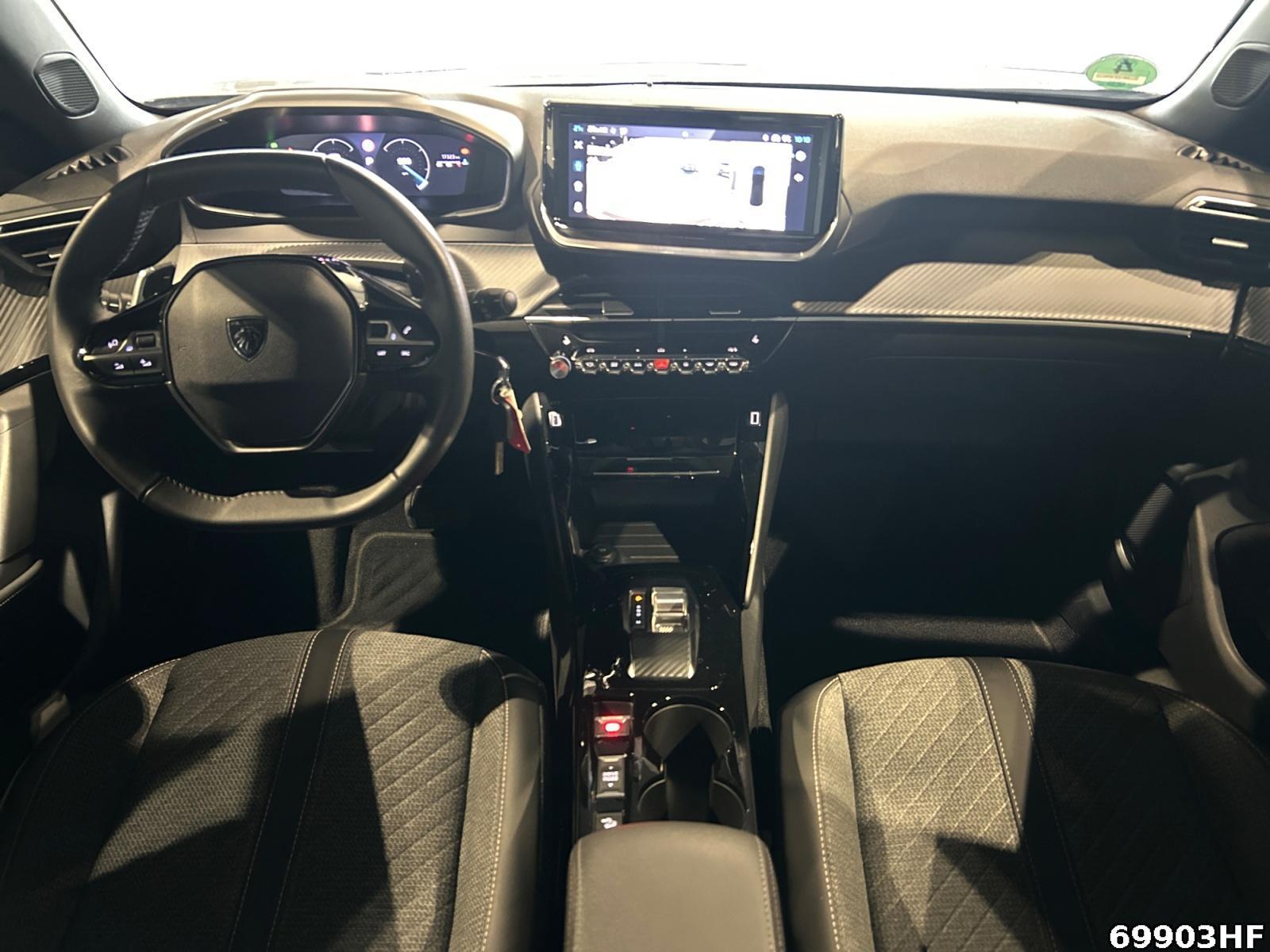 Fahrzeugabbildung Peugeot 2008 Allure PureTech 130 EAT8
