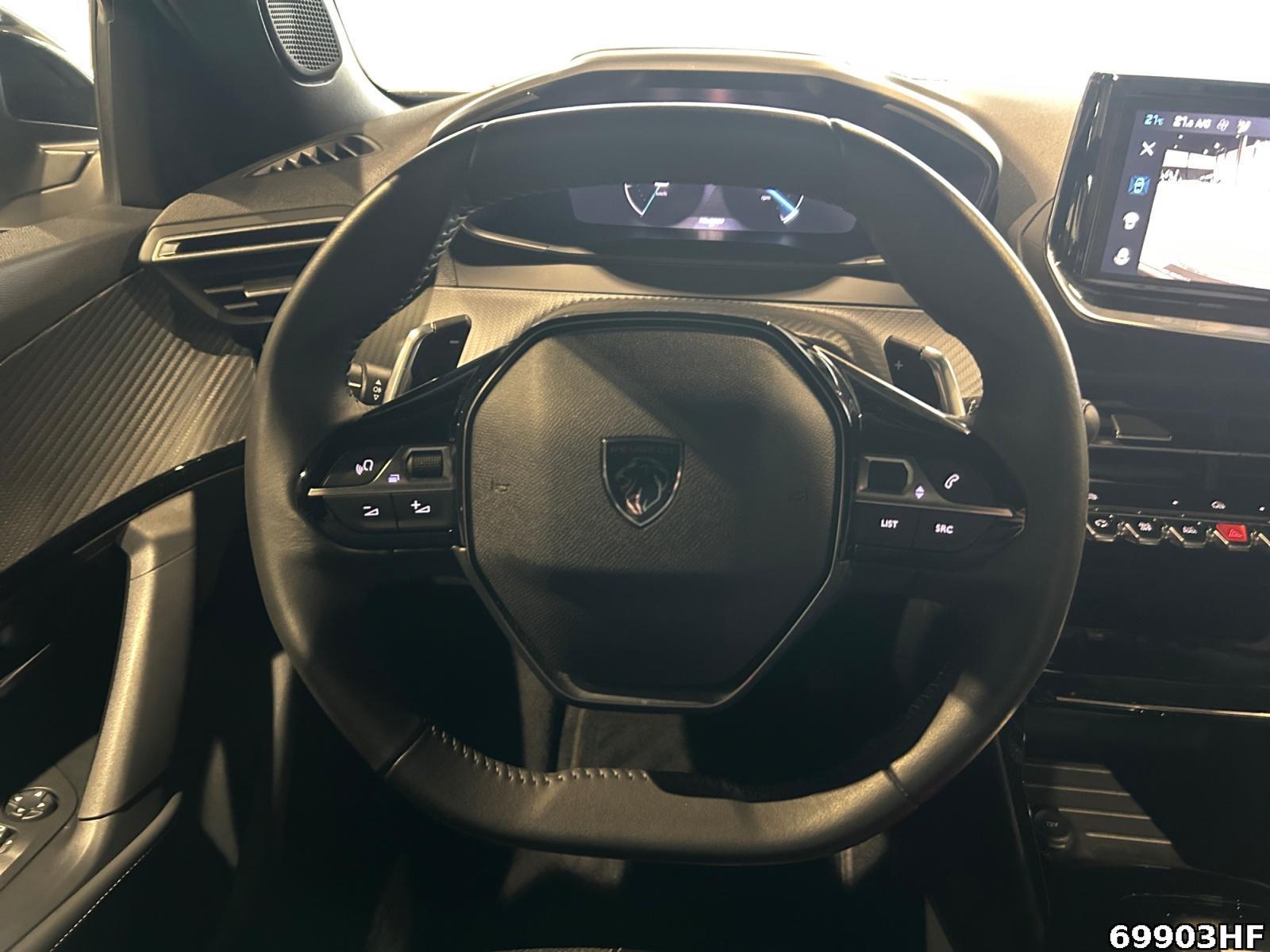 Fahrzeugabbildung Peugeot 2008 Allure PureTech 130 EAT8