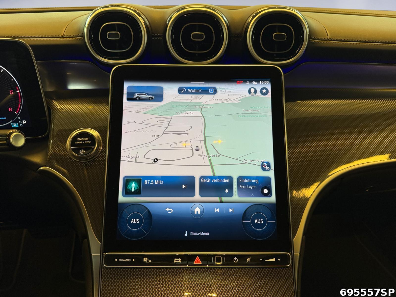 Fahrzeugabbildung Mercedes-Benz GLC 300 d 4M AMG Digital 360° Distronic Memory