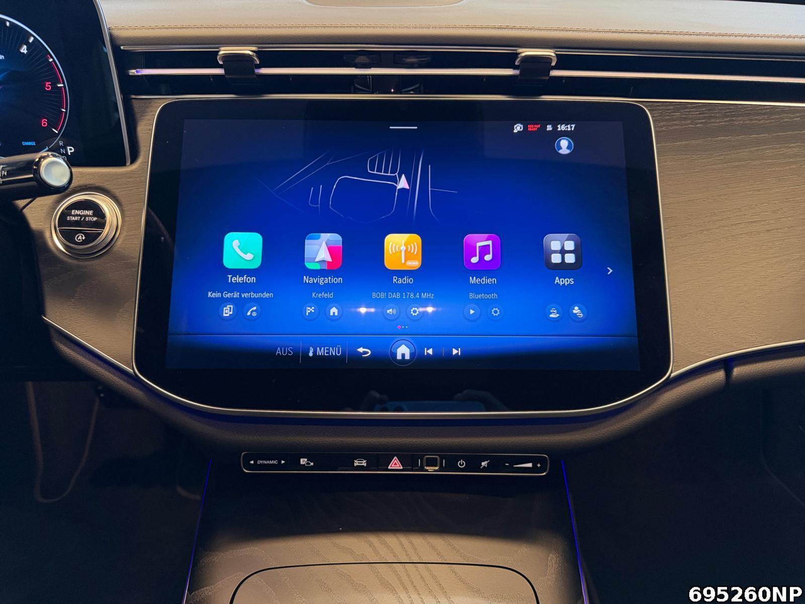 Fahrzeugabbildung Mercedes-Benz E 220 d AMG Night Pano Digital Distronic 20