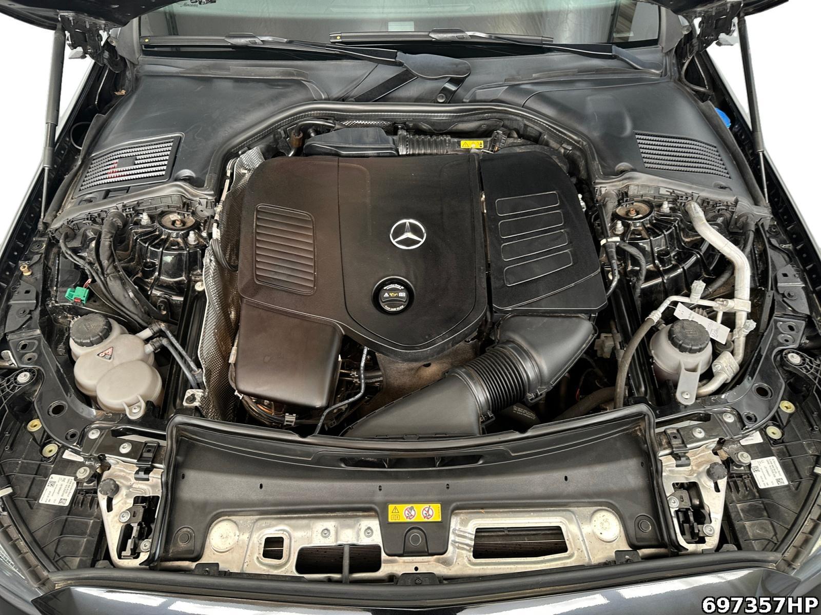 Fahrzeugabbildung Mercedes-Benz C 300 eT Avantgarde R-Kamera Totwinkel Carplay