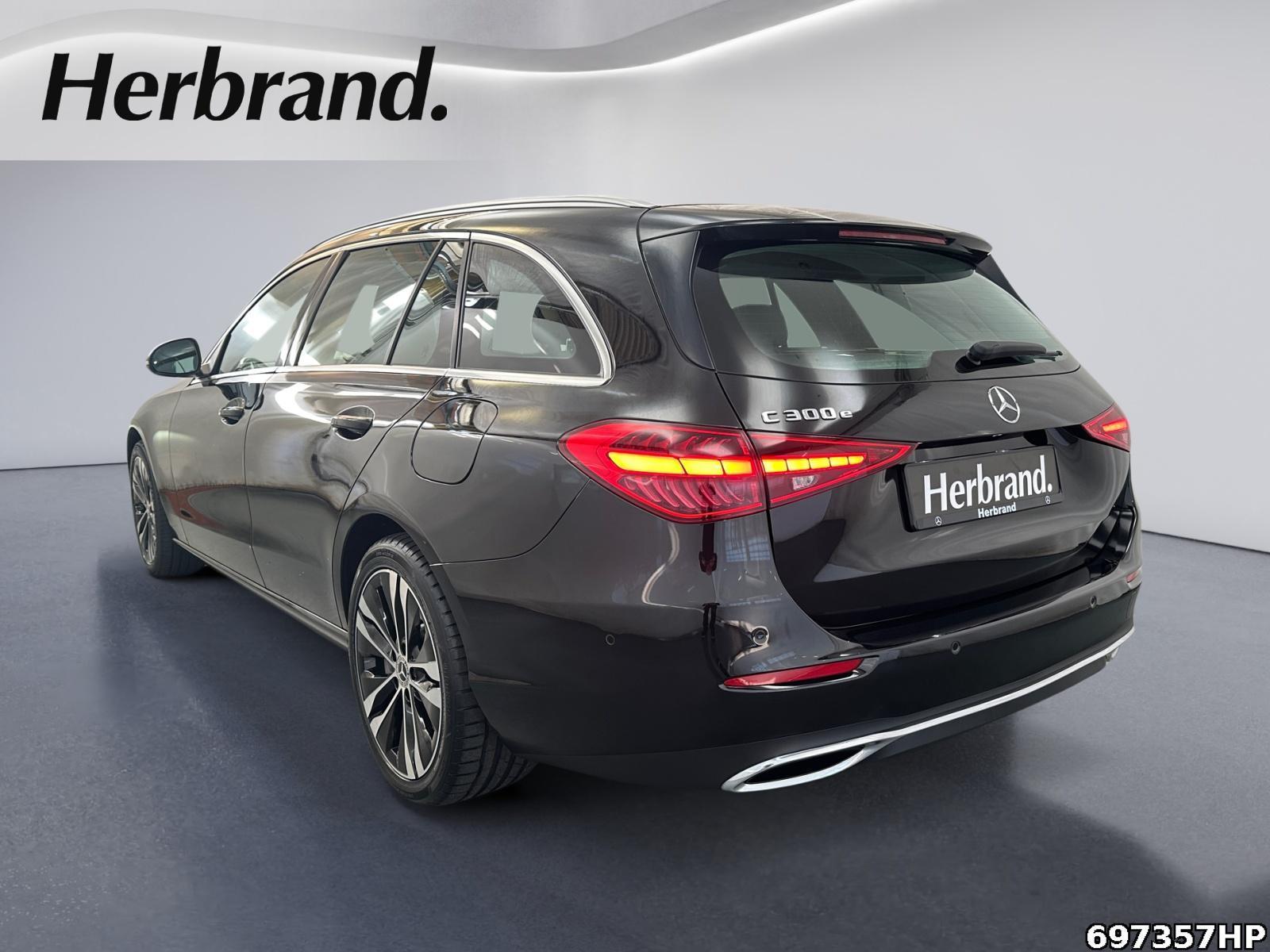 Fahrzeugabbildung Mercedes-Benz C 300 eT Avantgarde R-Kamera Totwinkel Carplay