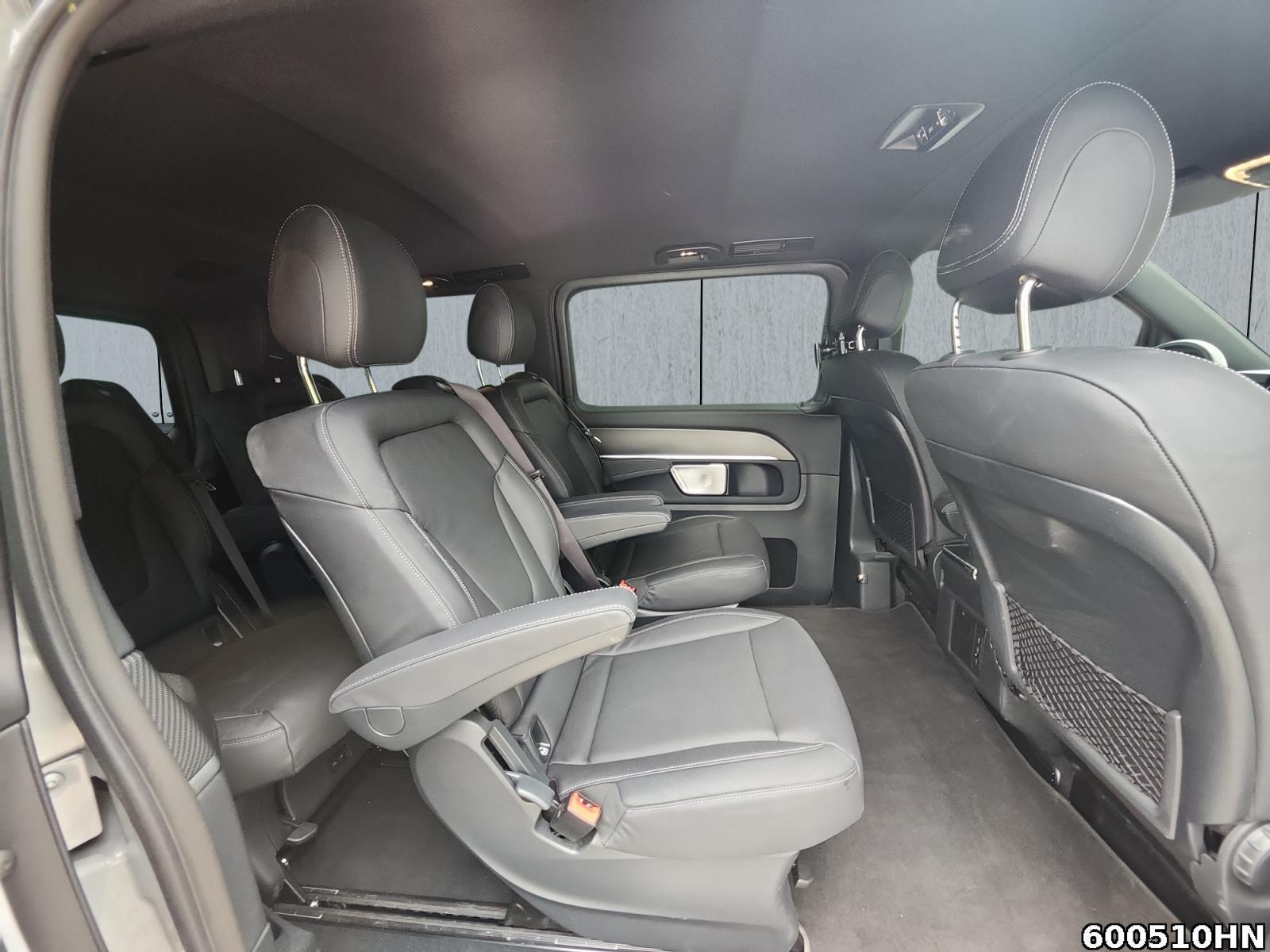 Fahrzeugabbildung Mercedes-Benz V 300 Avantgarde lang*AHK 3200kg*Airmatic*AMG*
