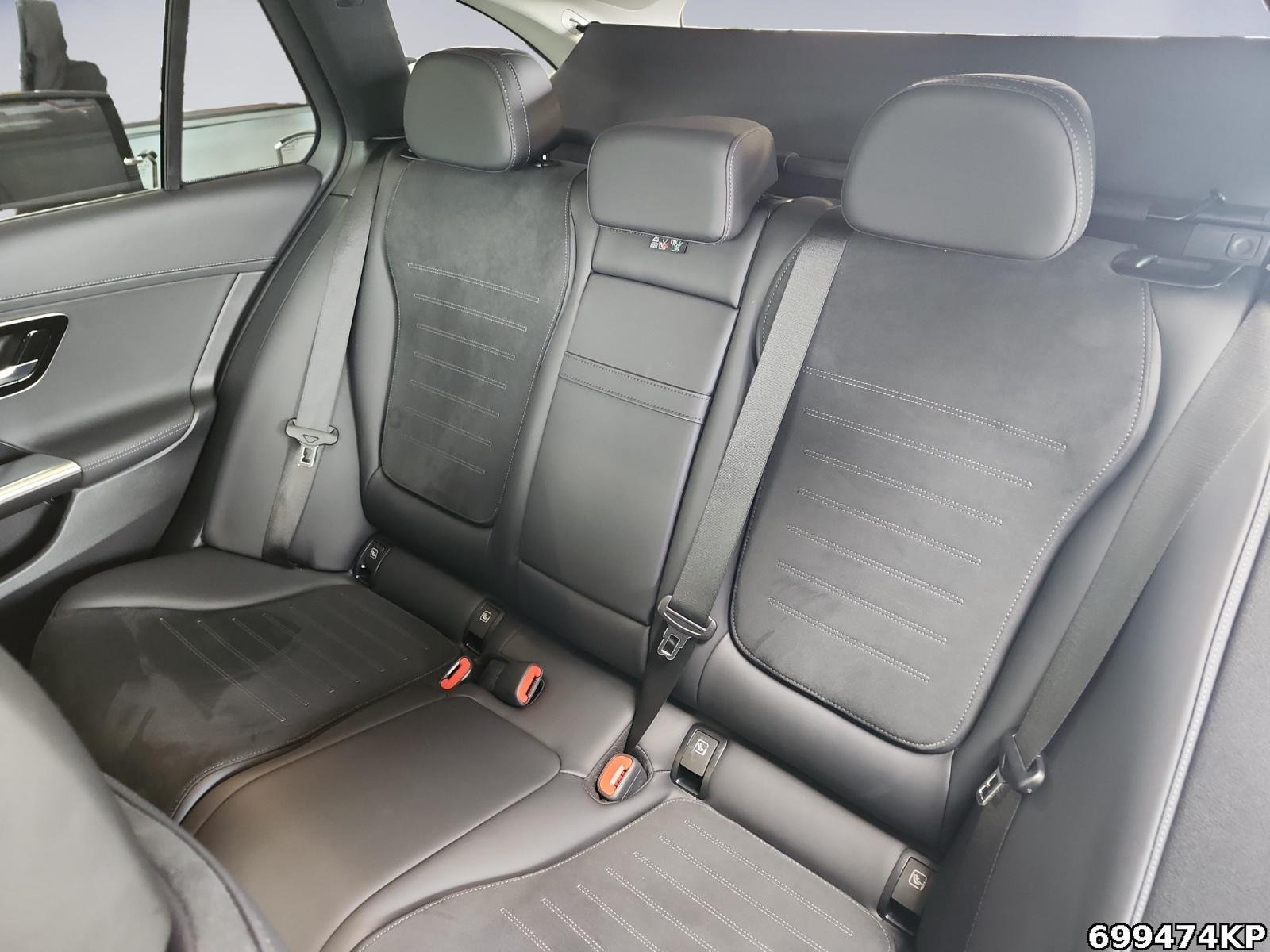 Fahrzeugabbildung Mercedes-Benz C 200 T AMG AHK Night Pano Kamera KEYLESS EASYP