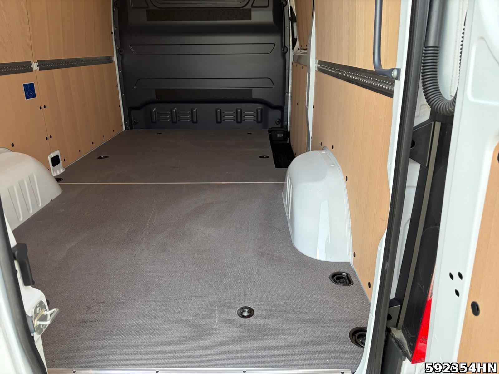 Fahrzeugabbildung Mercedes-Benz Sprinter 319 L2H2 *LED*AHK*AUTOMATIK*KAMERA*UVM